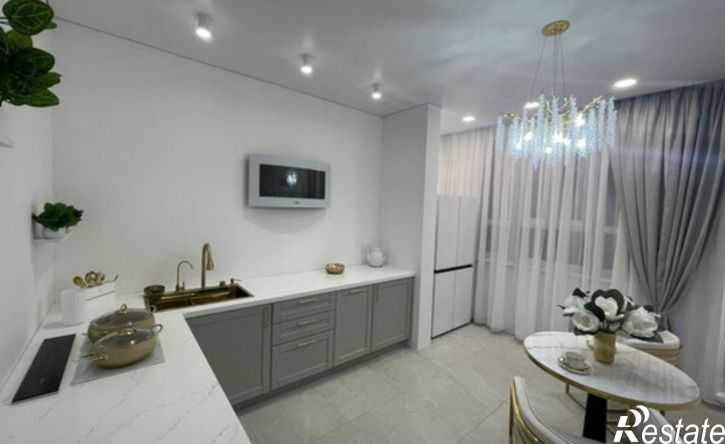 1-комн квартира пр-кт Александра Суворова, 11,  д. 11