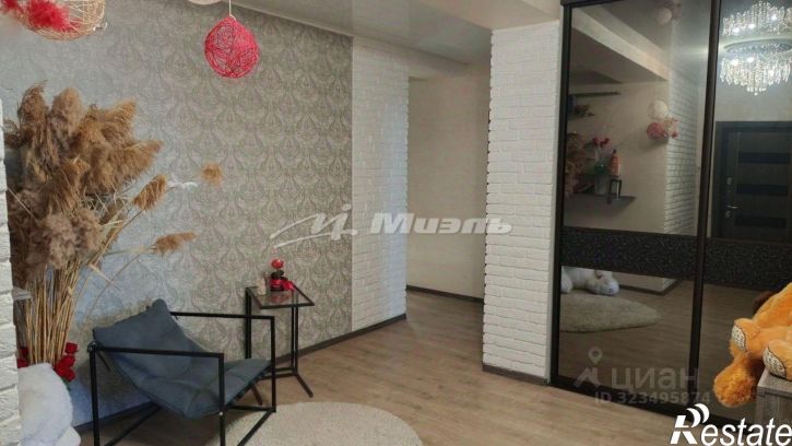 3-комн квартира проспект Победы, 211Е,  д. 211Е