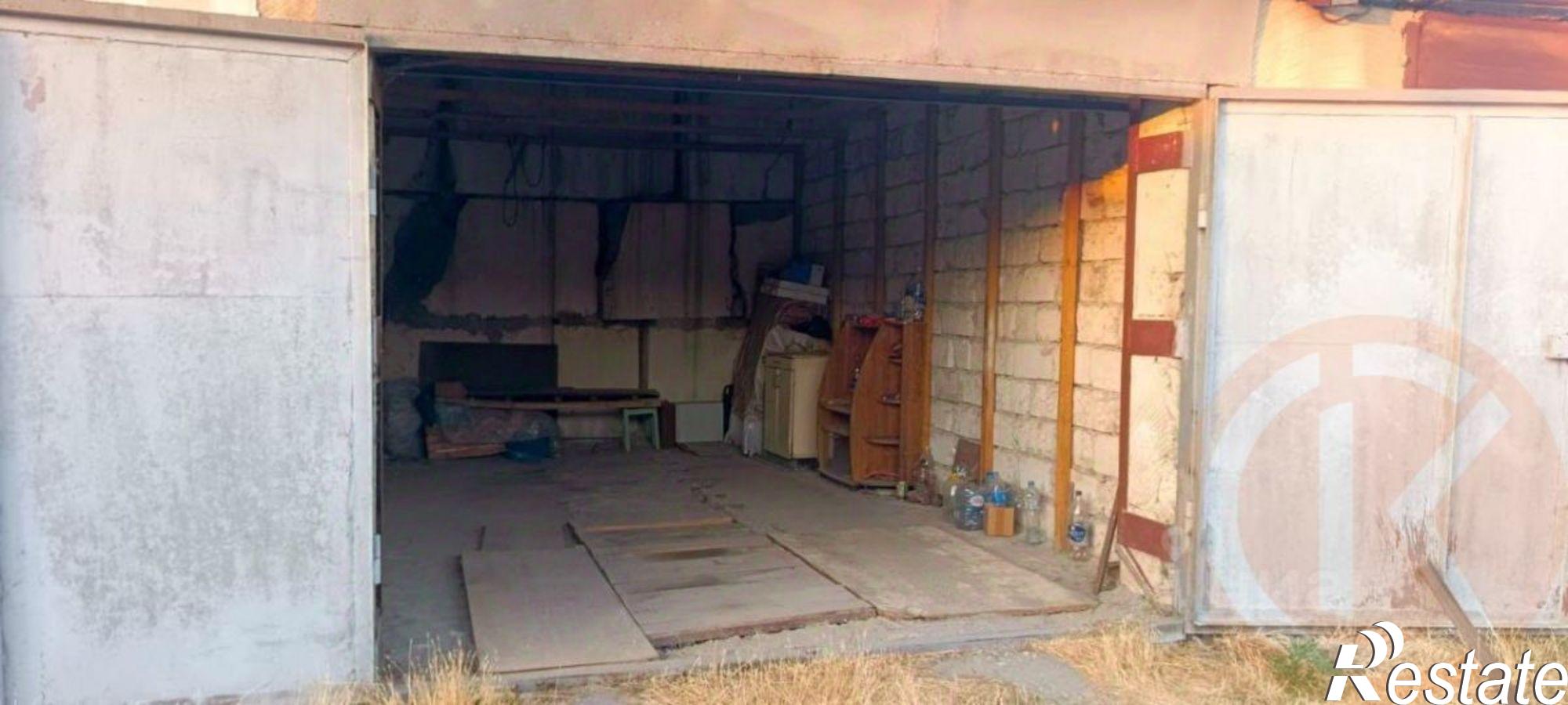 Купить гараж, место в паркинге за 900 000 рублей на ул Ракетная, 34б