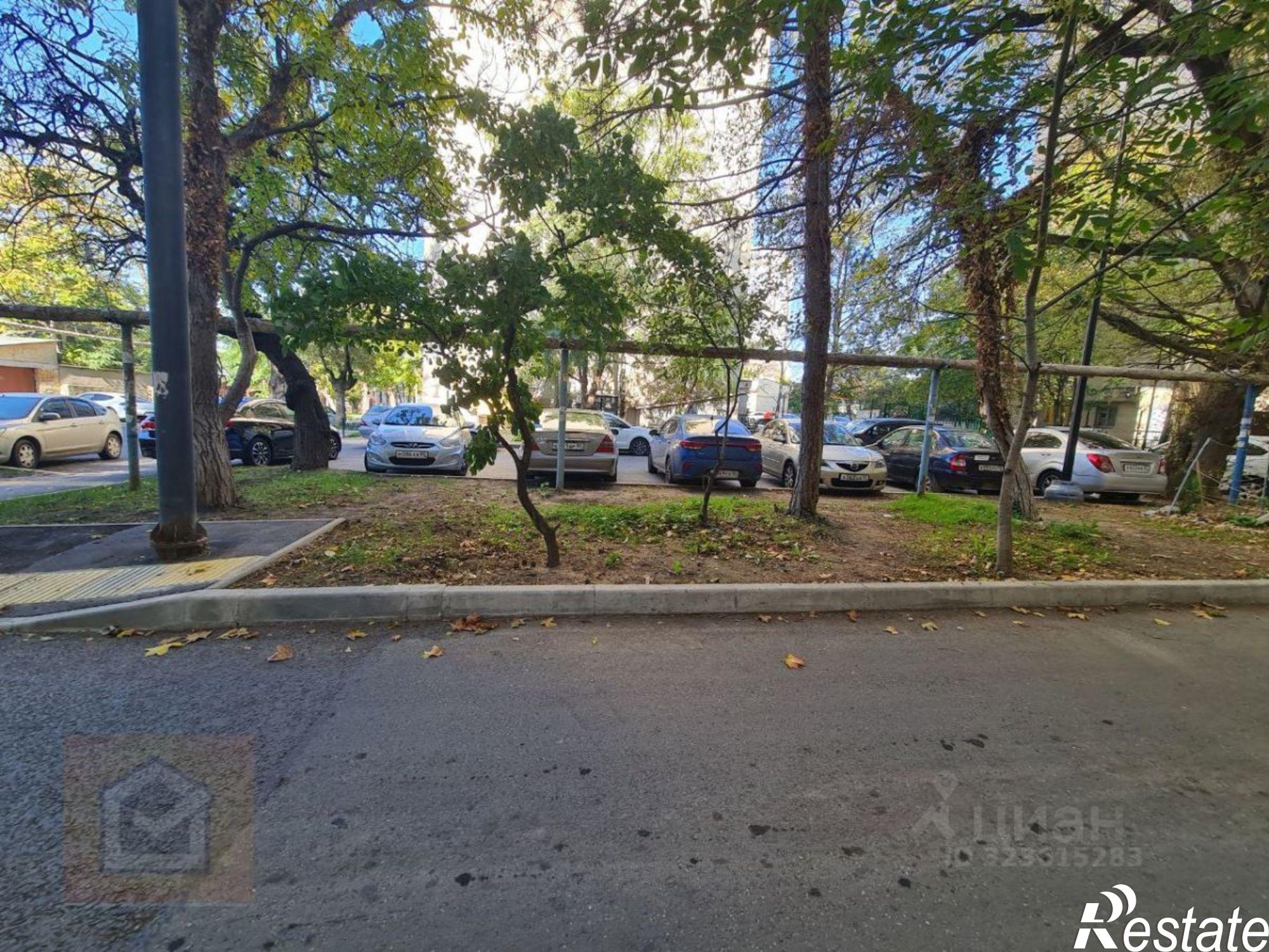 Купить квартиру за 5 300 000 рублей на Эскадронная улица, 3