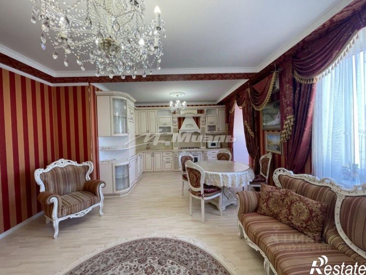 3-комн квартира ул Камская, 37,  д. 37