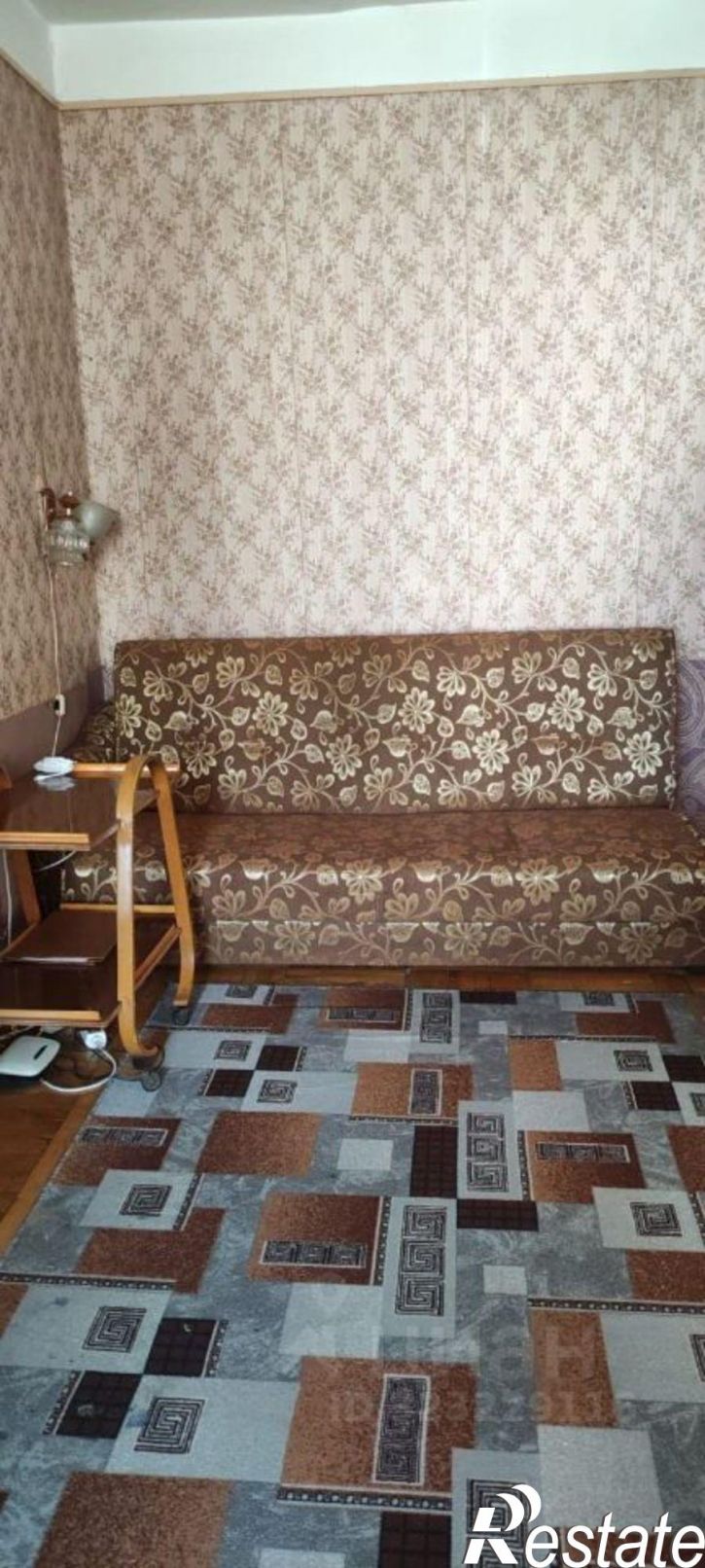 2-комн квартира улица Крылова, 1,  д. 1