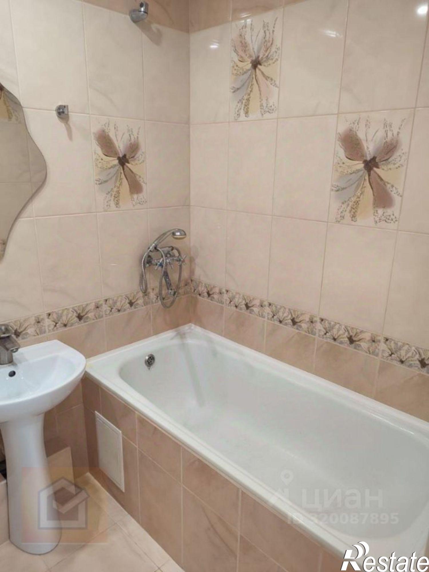 Купить квартиру за 8 300 000 рублей на улица Шполянской, 12