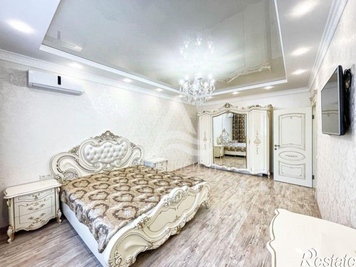 1-комн квартира улица Крылова, 36,  д. 36