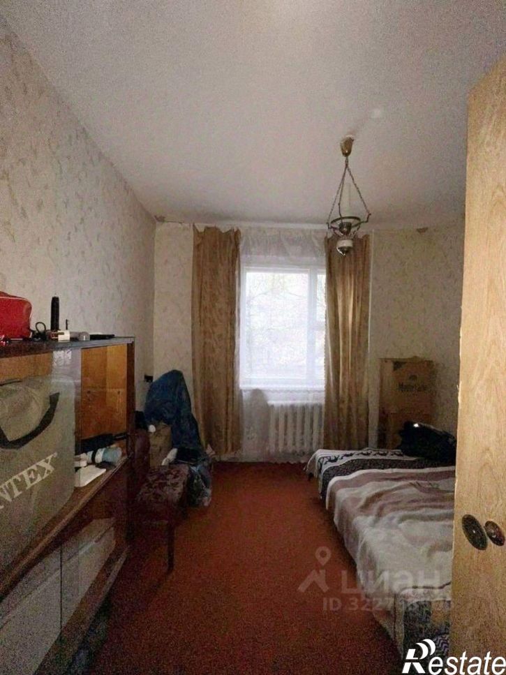 3-комн квартира улица 60 лет Октября, 13,  д. 13