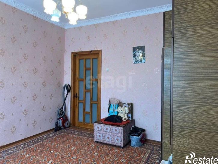 4-комн квартира улица Сергеева-Ценского, 27,  д. 27