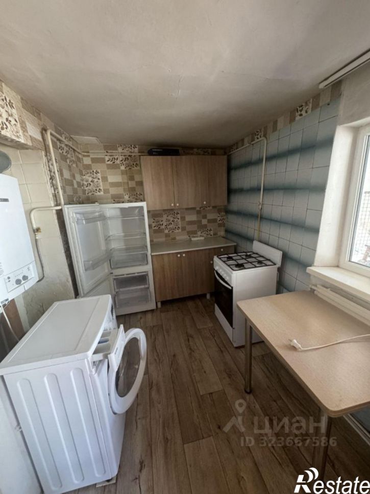 2-комн квартира улица Сергеева-Ценского, 40,  д. 40