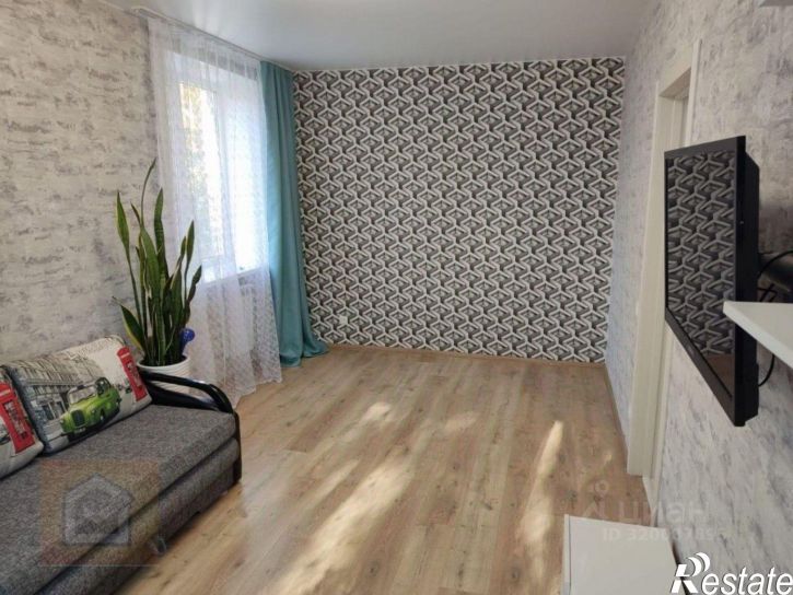 1-комн квартира улица Шполянской, 12,  д. 12