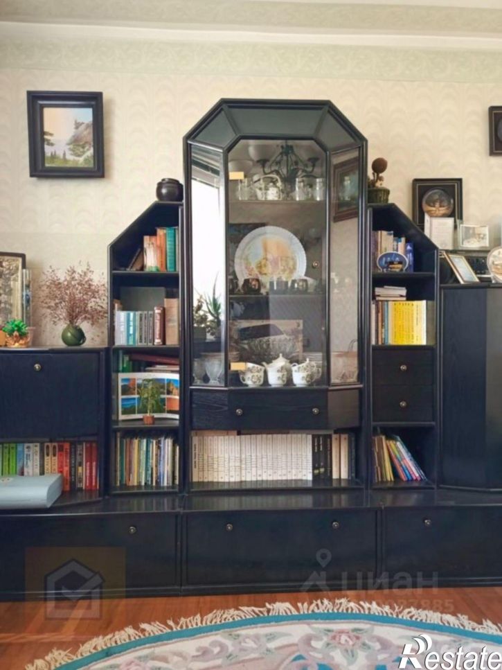 3-комн квартира Тупой переулок, 11,  д. 11