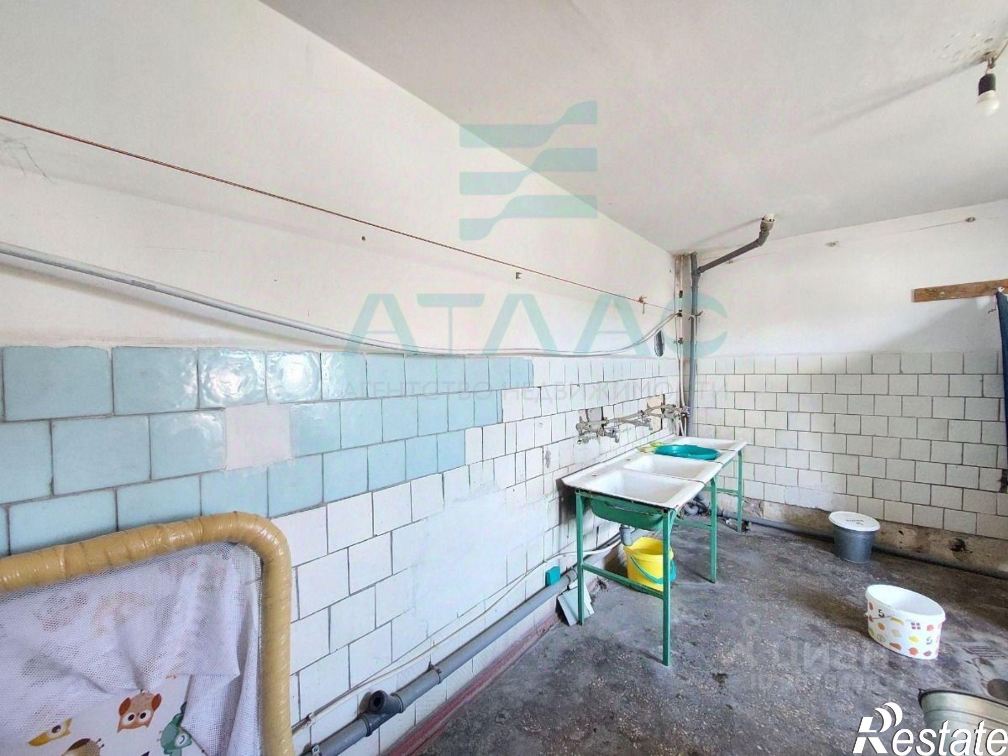 Купить комнату за 1 850 000 рублей на Ангарская улица, 38