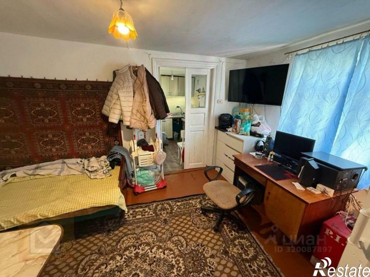 3-комн квартира улица Сергеева-Ценского, 8,  д. 8