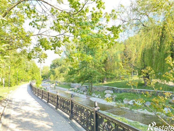 5-комн квартира улица Гаспринского, 9,  д. 9