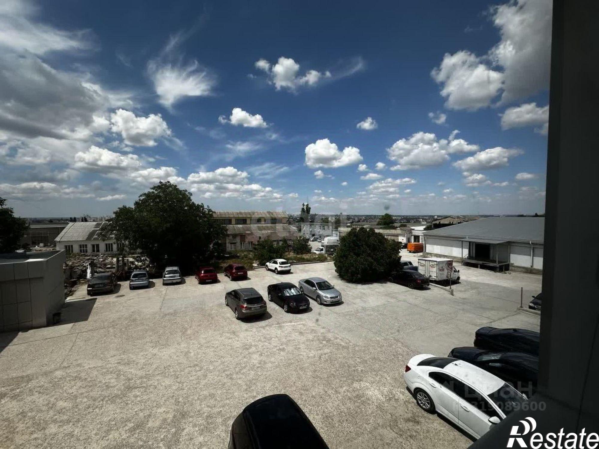 Сдать офис, помещение под офис за 10 000 рублей на улица Крылова, 128/28