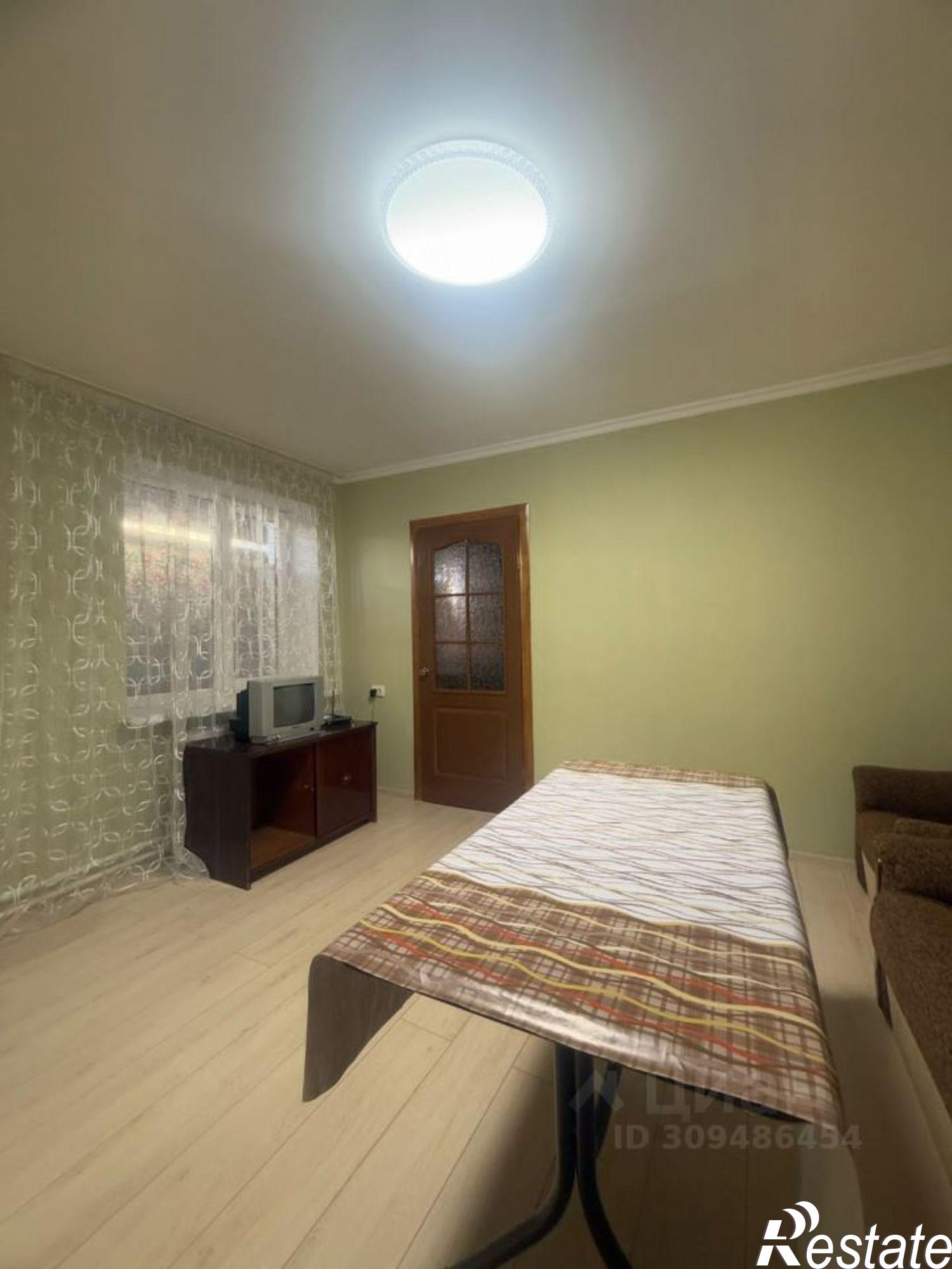 Сдать квартиру за 30 000 рублей на ул Авдет, 31