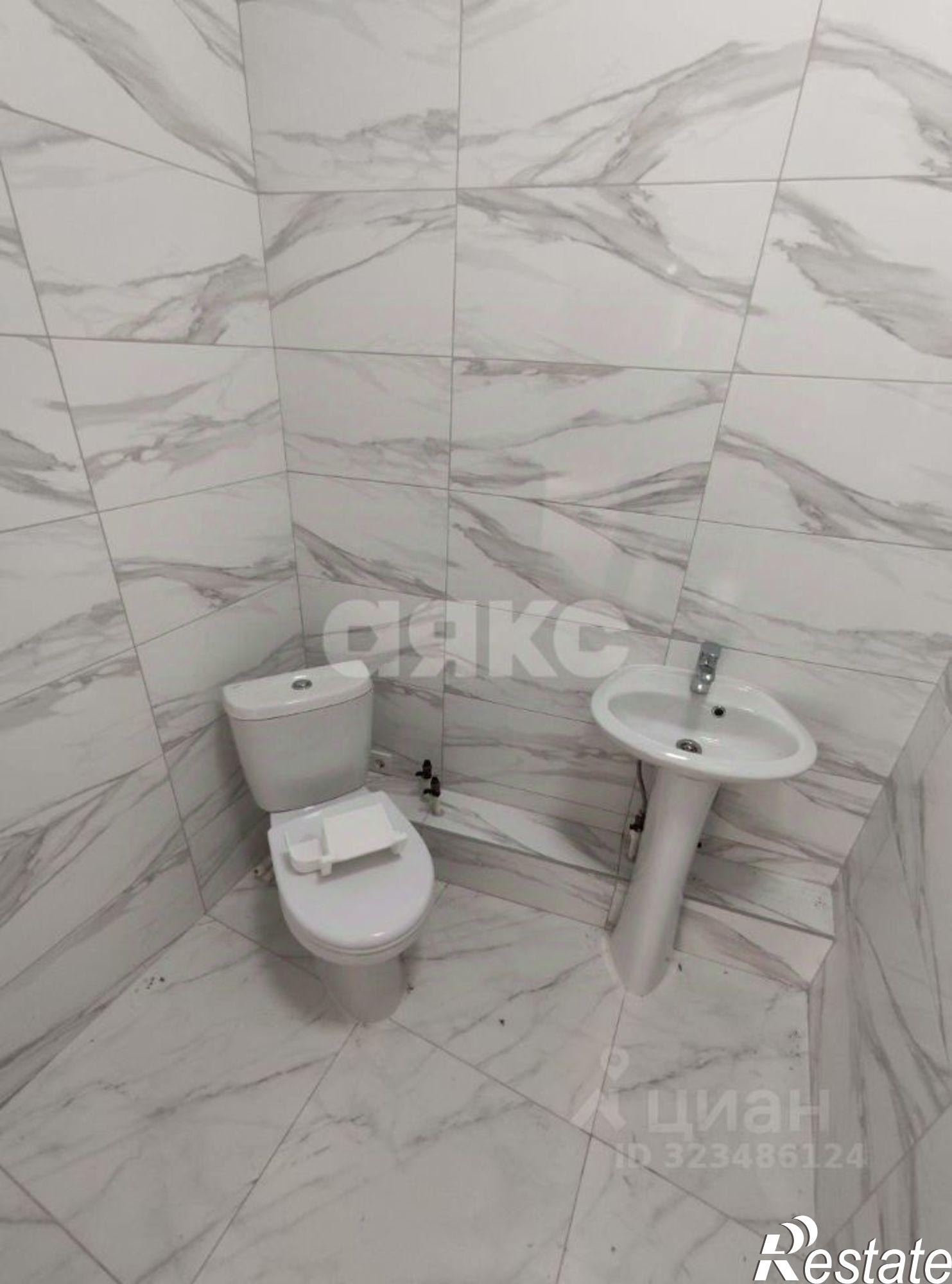 Сдать торговое помещение за 120 003 рублей на ул Москалева, 3