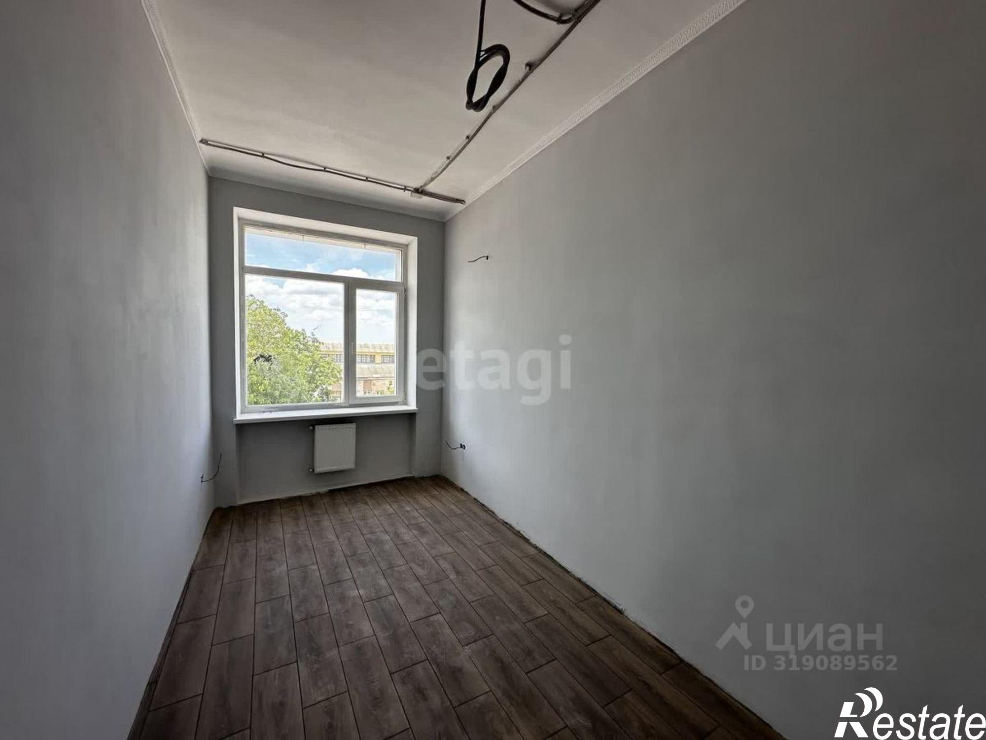 Сдать офис, помещение под офис за 10 000 рублей на ул Интернациональная, 25/126