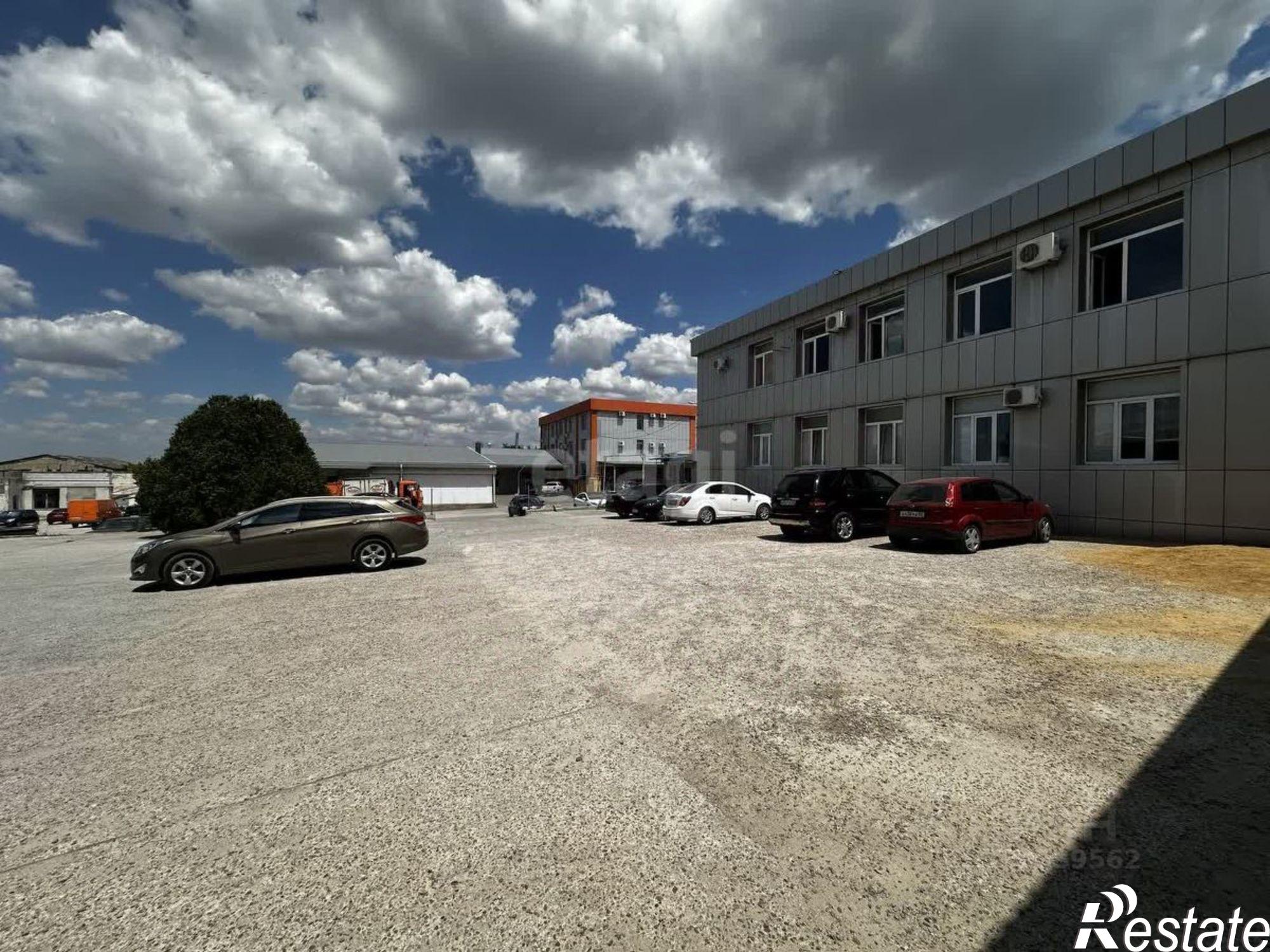 Сдать офис, помещение под офис за 10 000 рублей на ул Интернациональная, 25/126