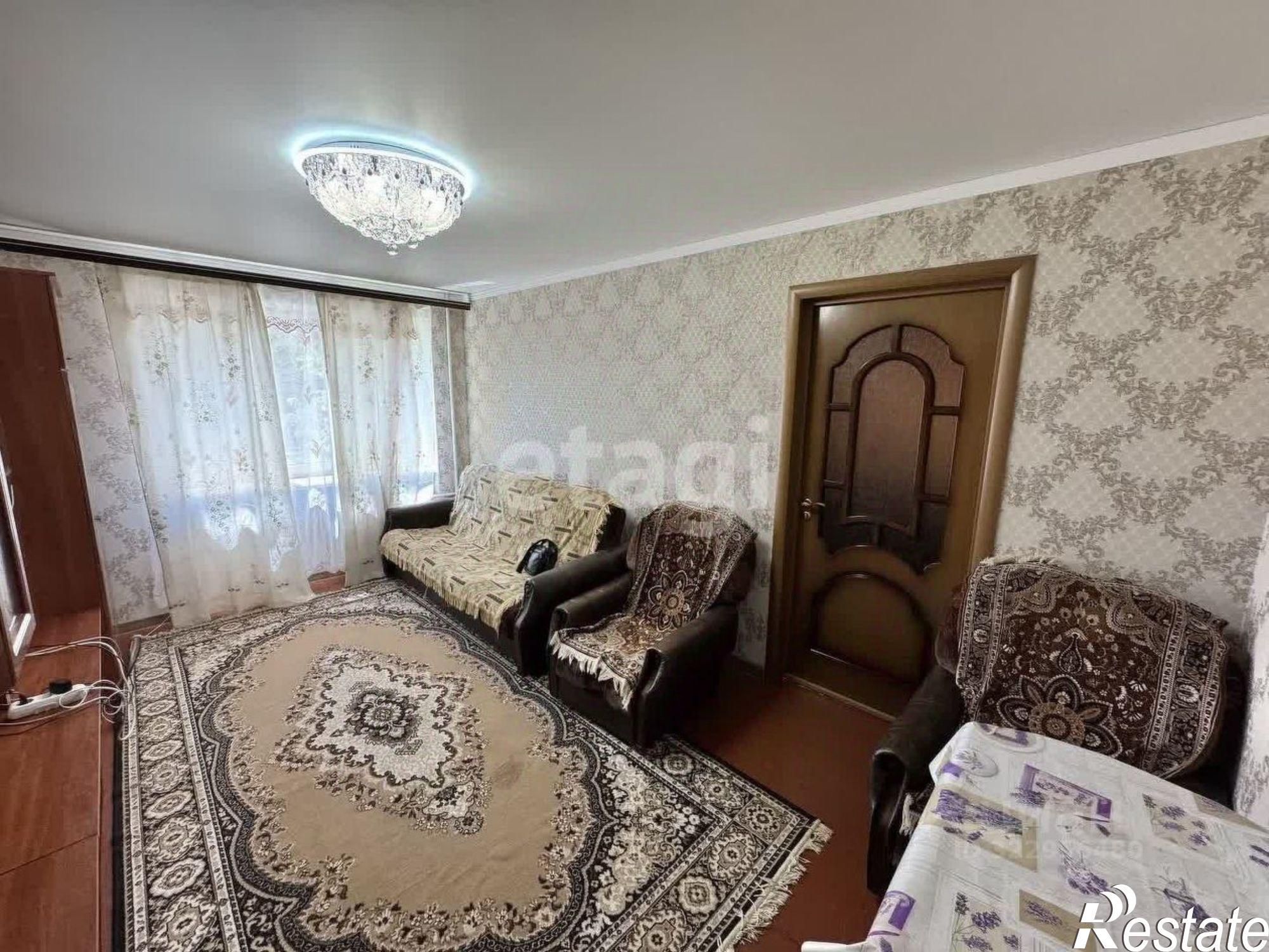 Сдать квартиру за 32 000 рублей на Кечкеметская улица, 118