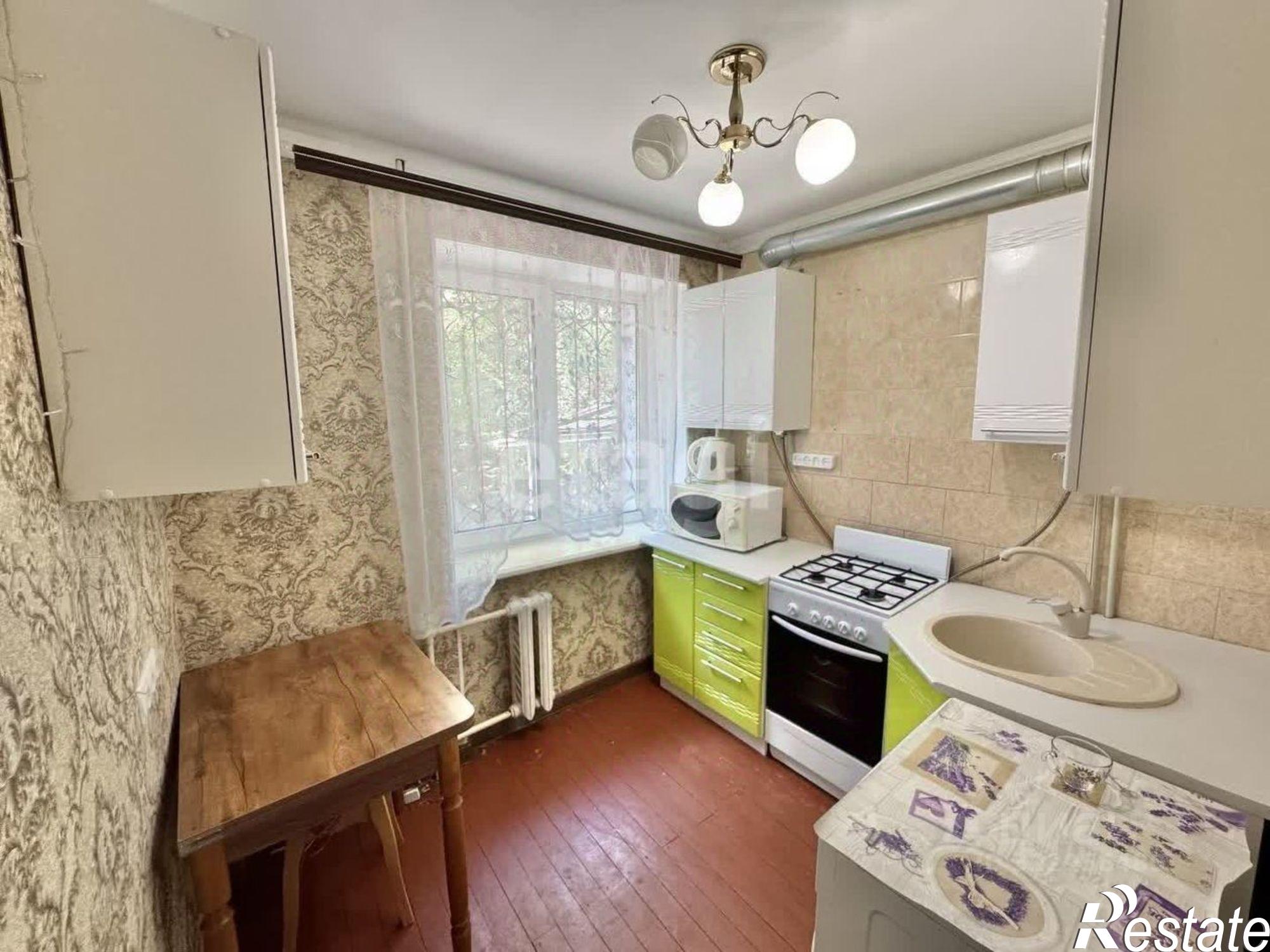 Сдать квартиру за 32 000 рублей на Кечкеметская улица, 118