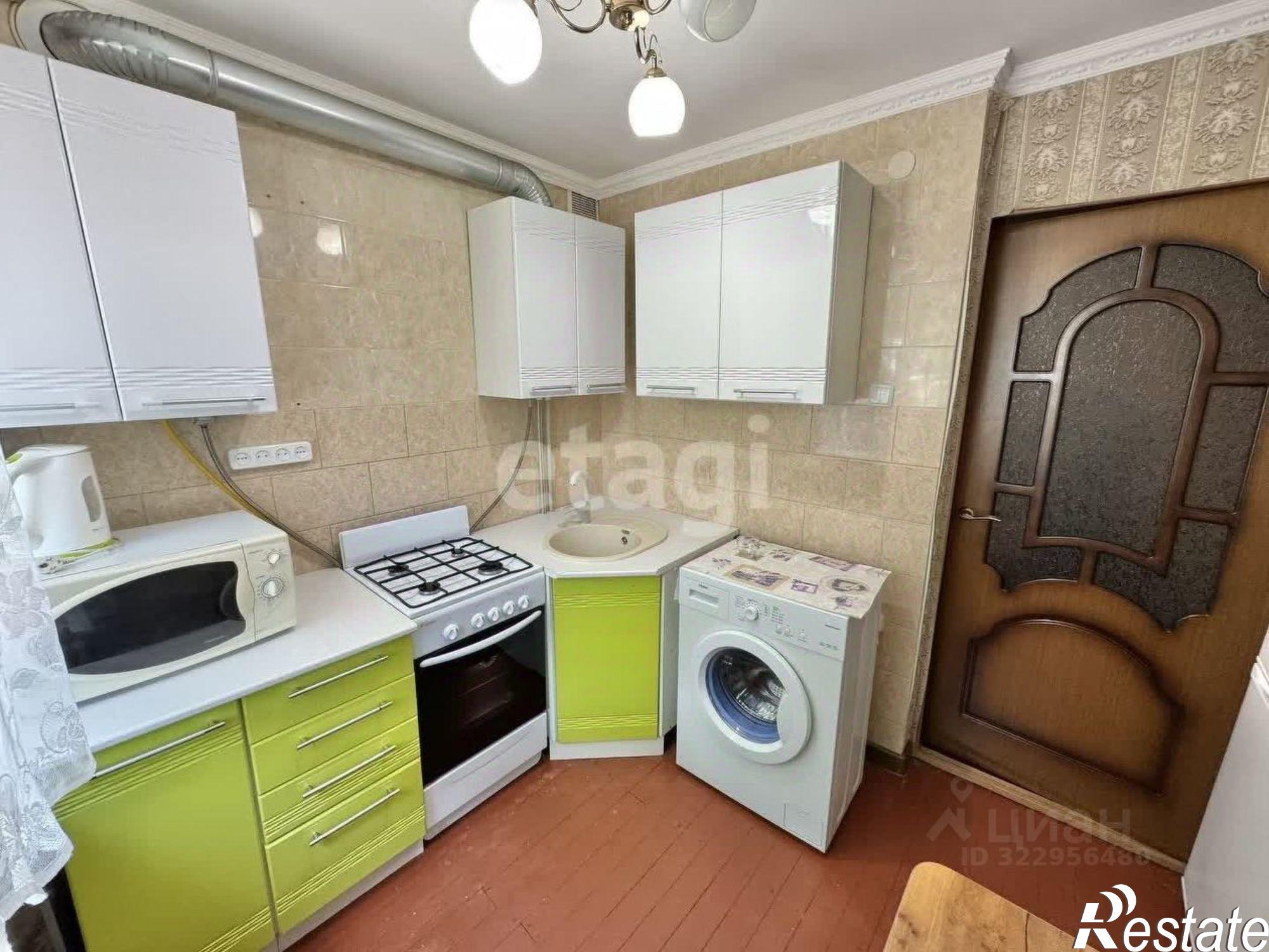 Сдать квартиру за 32 000 рублей на Кечкеметская улица, 118