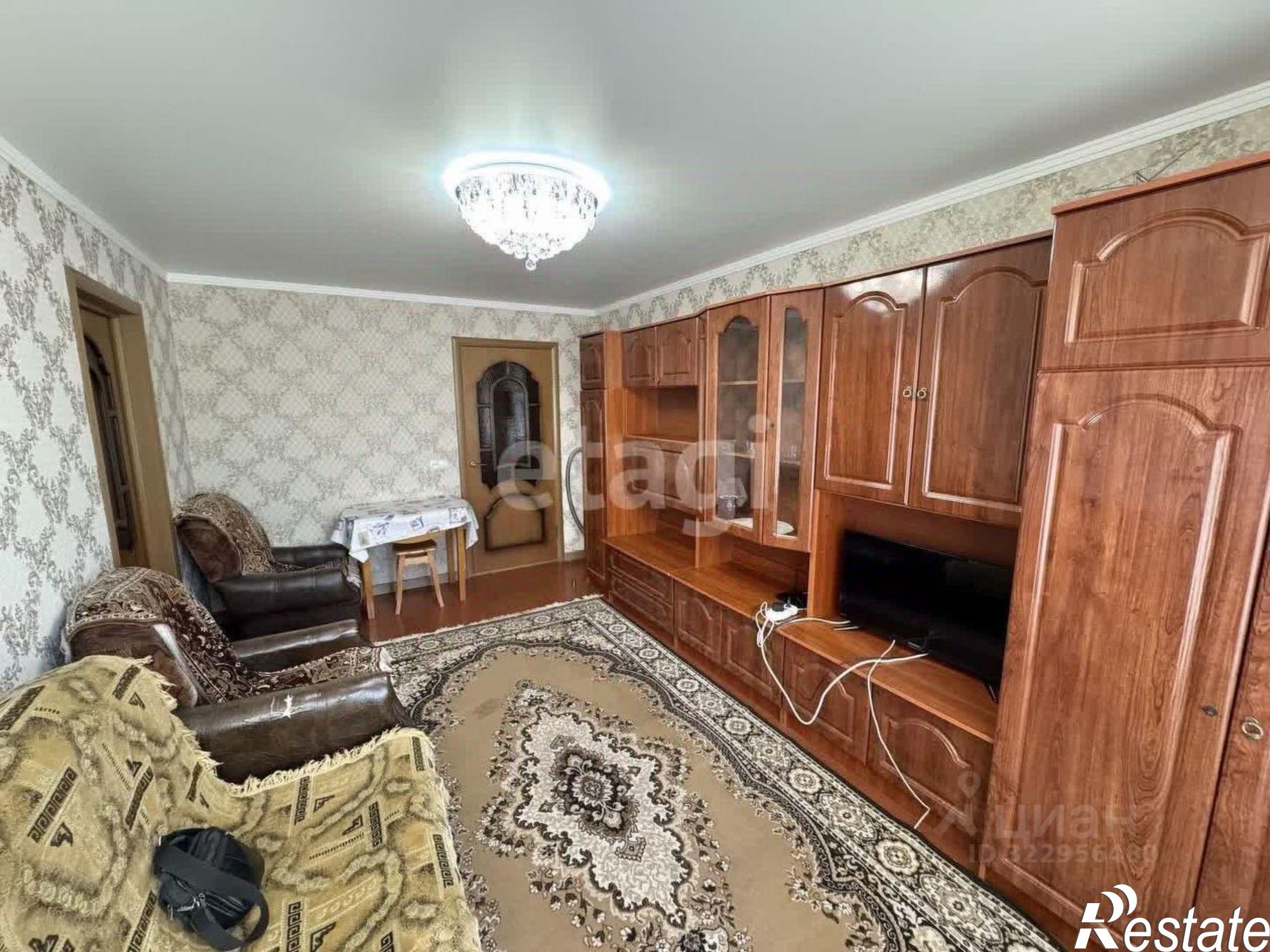 Сдать квартиру за 32 000 рублей на Кечкеметская улица, 118