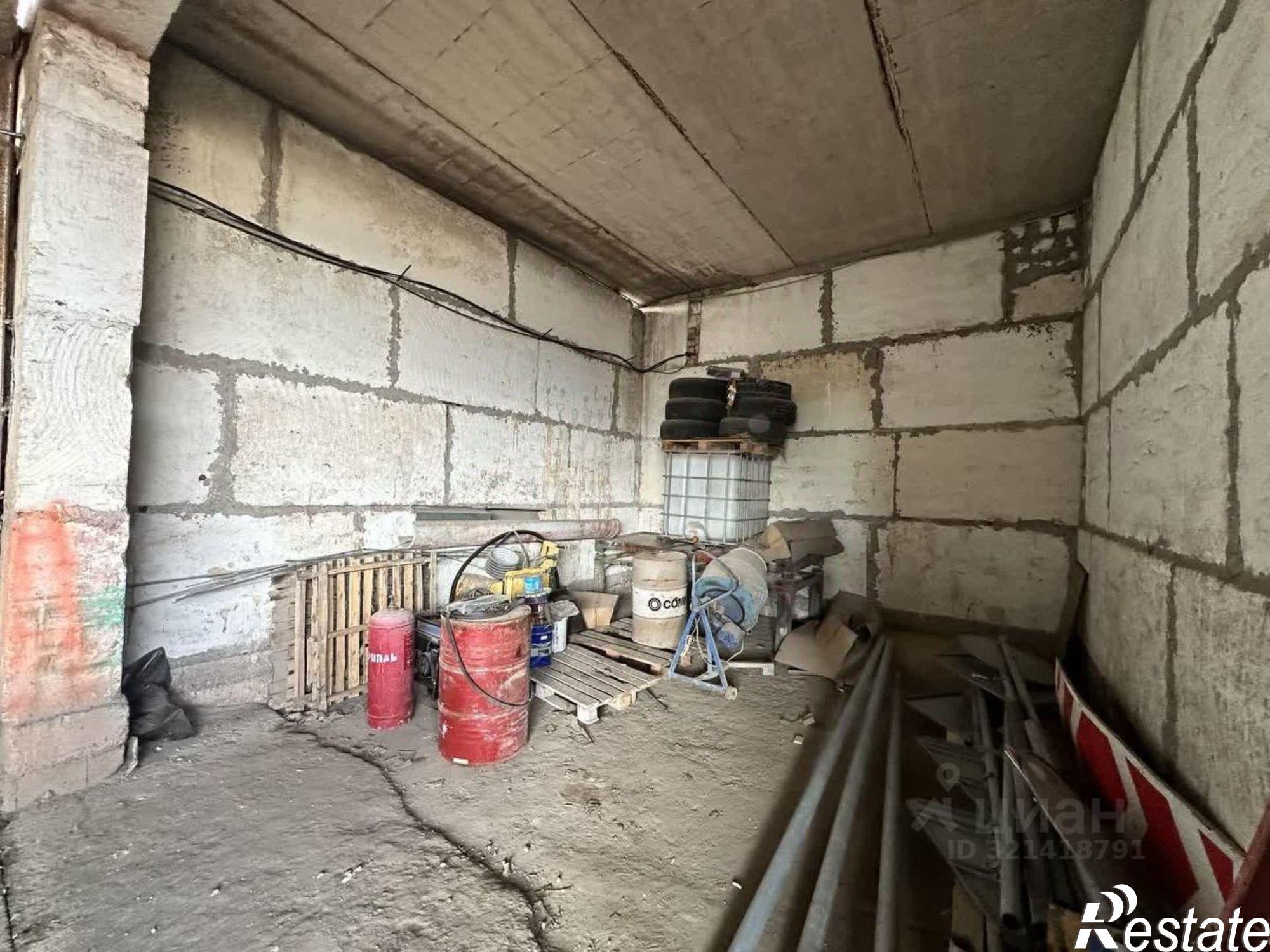 Сдать складское помещение за 75 000 рублей на ул Харьковская, 32