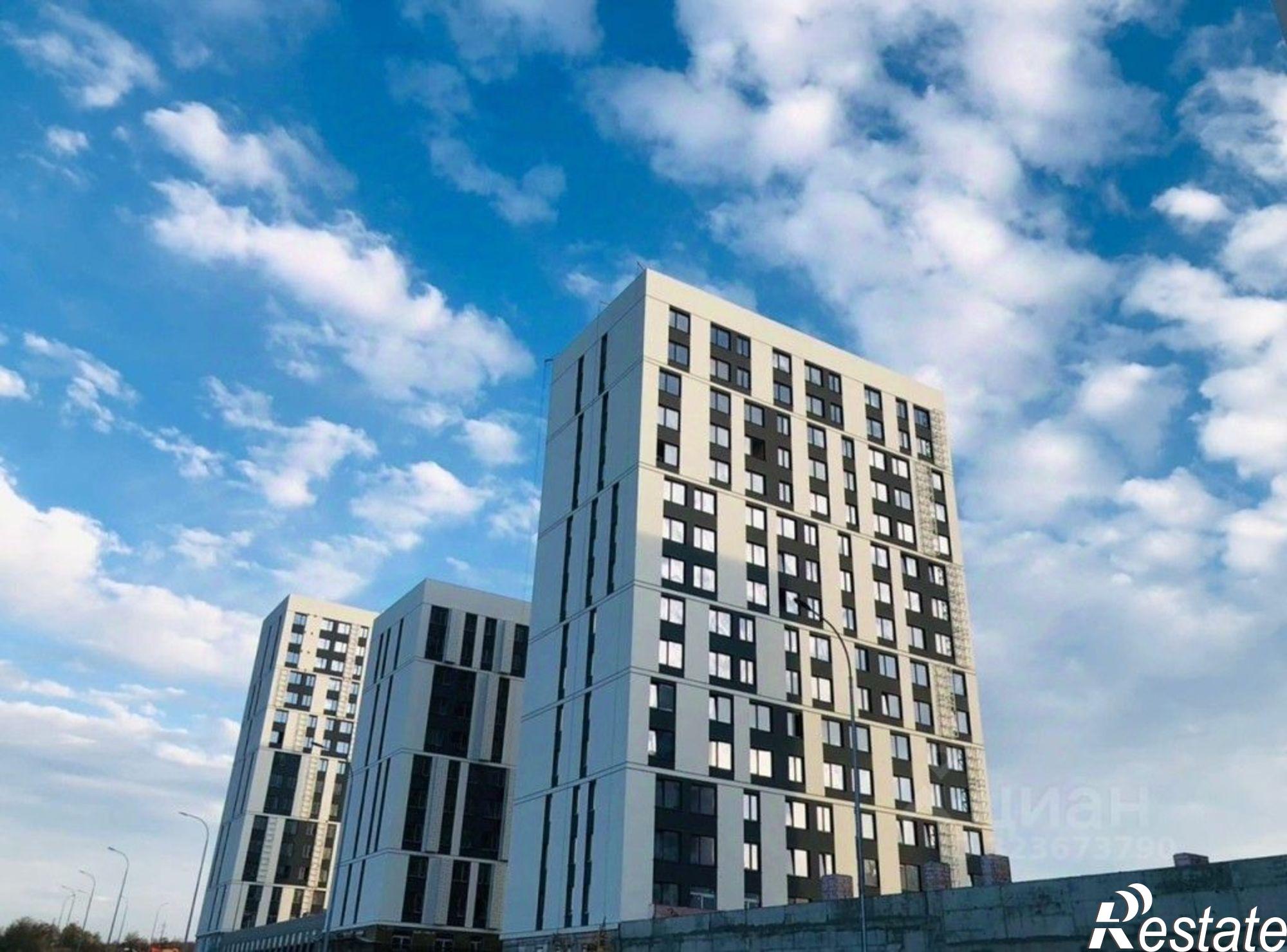 Купить квартиру за 8 675 000 рублей на проспект Александра Суворова, 105