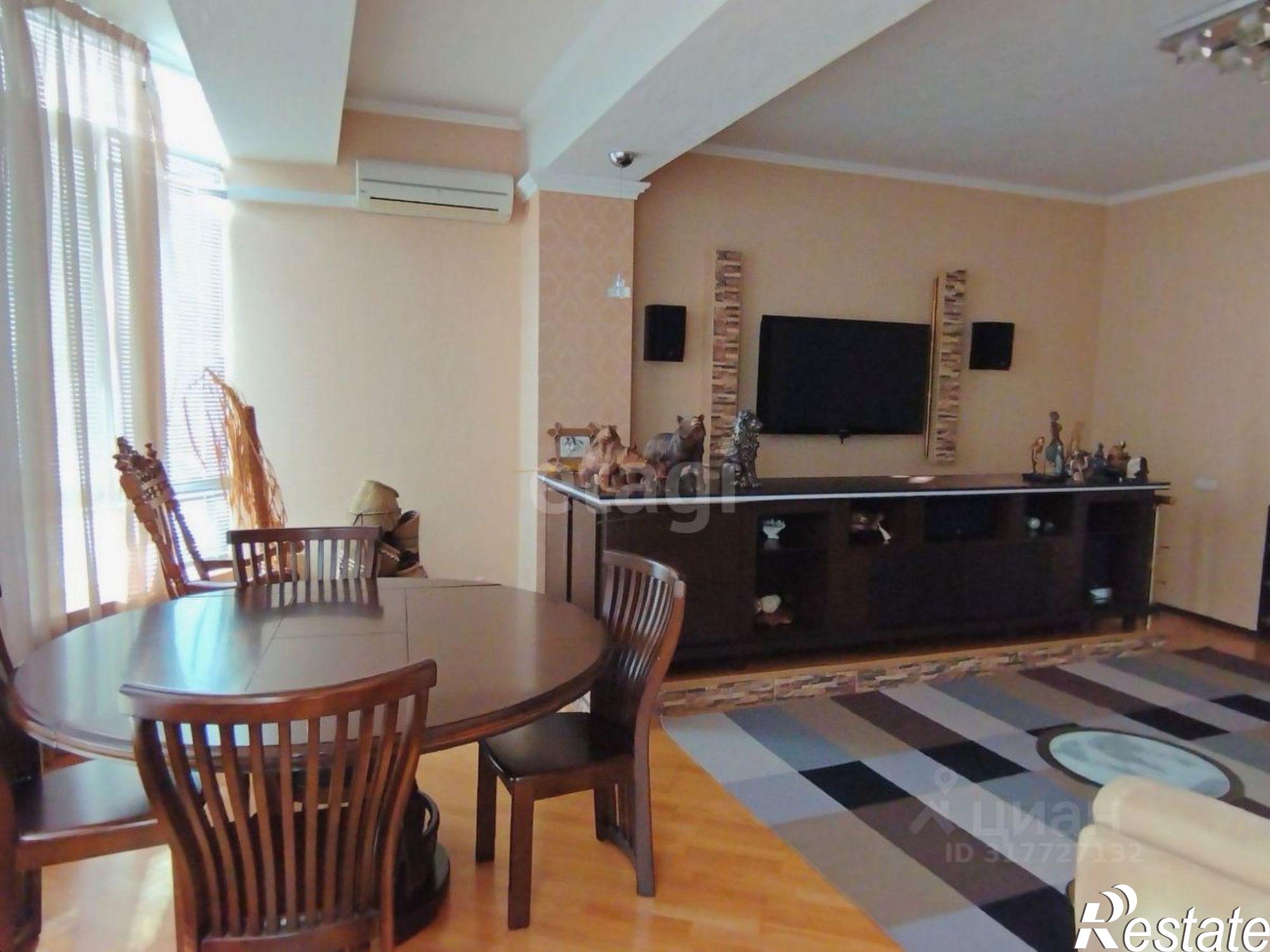 Купить квартиру за 27 000 000 рублей на Луговая улица, 12