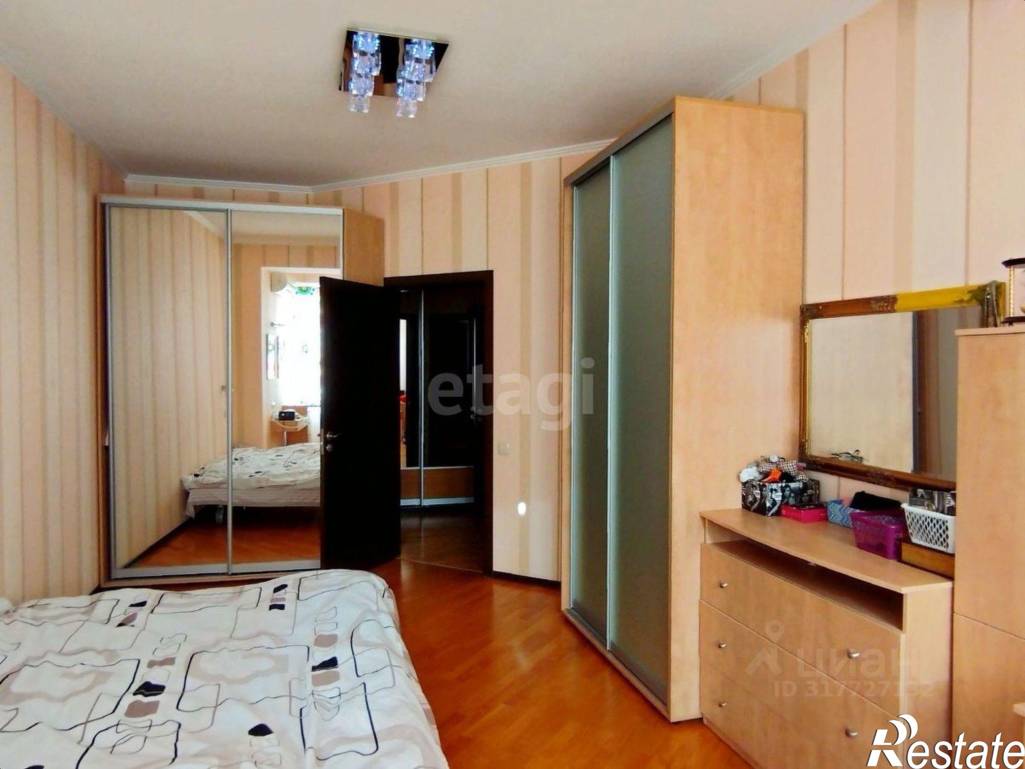 Купить квартиру за 27 000 000 рублей на Луговая улица, 12