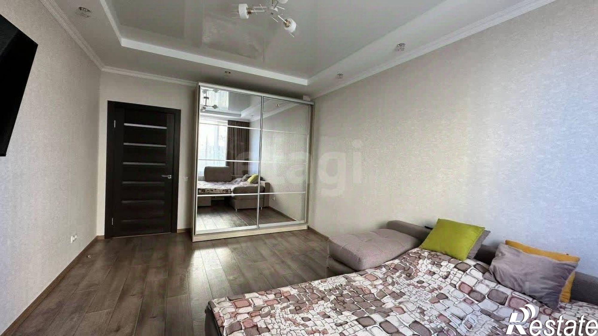 Купить квартиру за 8 500 000 рублей на Луговая улица, 12