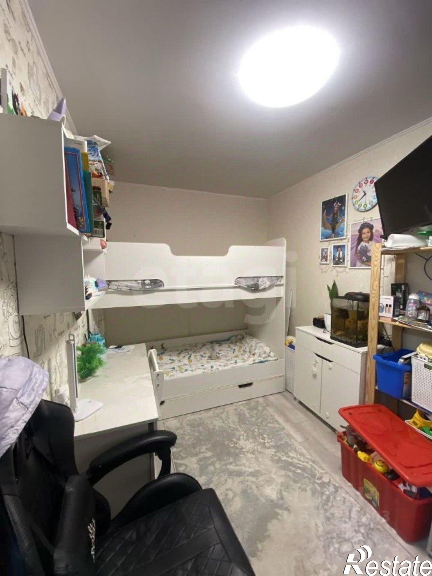 Купить квартиру за 9 000 000 рублей на ул Таврическая, 21