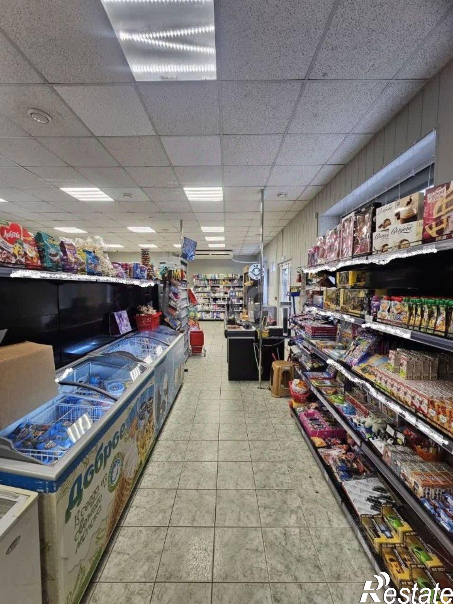 Купить торговое помещение за 36 000 000 рублей на ул 51-й Армии, 58а