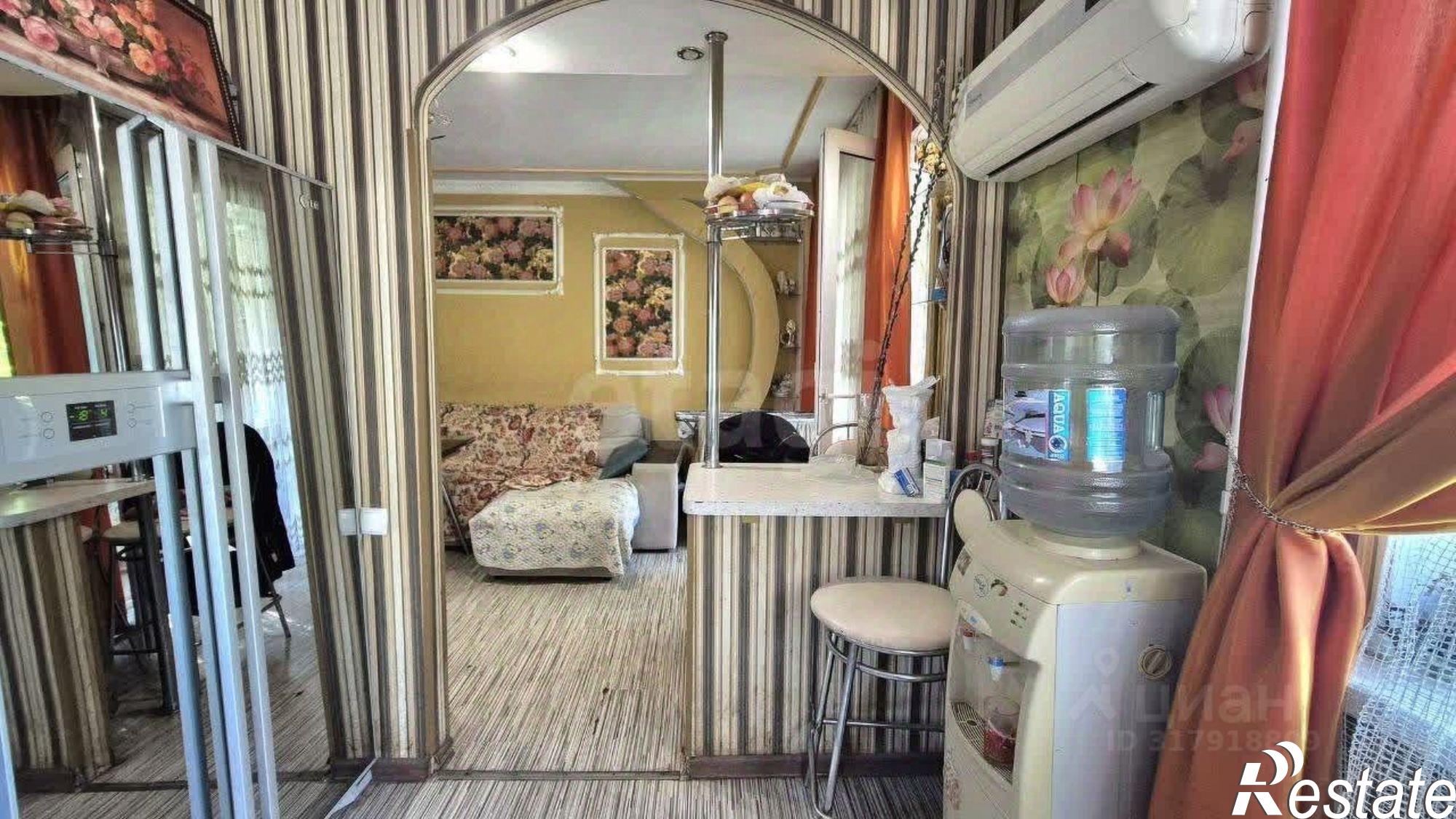 Купить квартиру за 10 700 000 рублей на Ростовская улица, 17