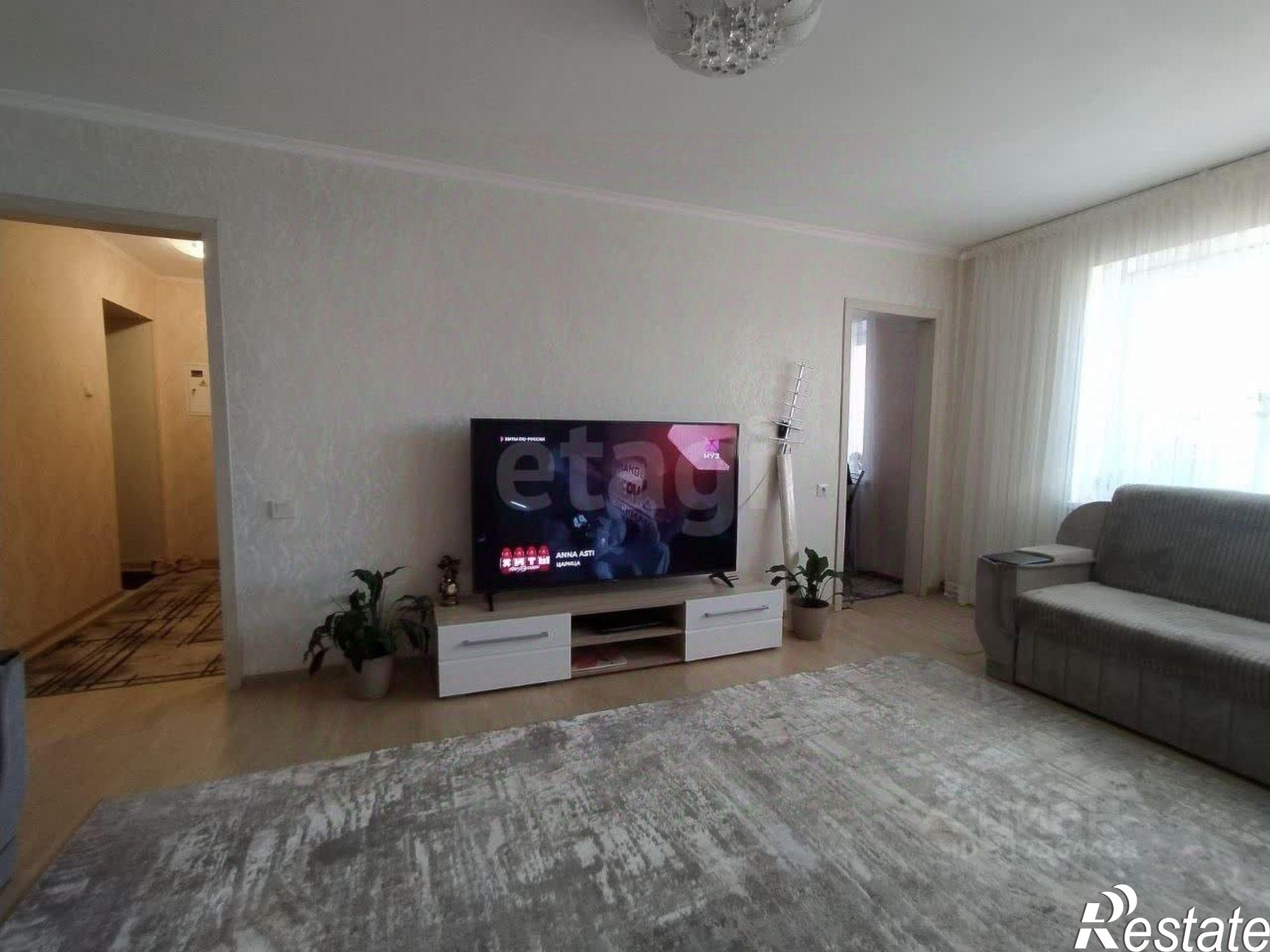 Купить квартиру за 10 000 000 рублей на ул Федотова, 35