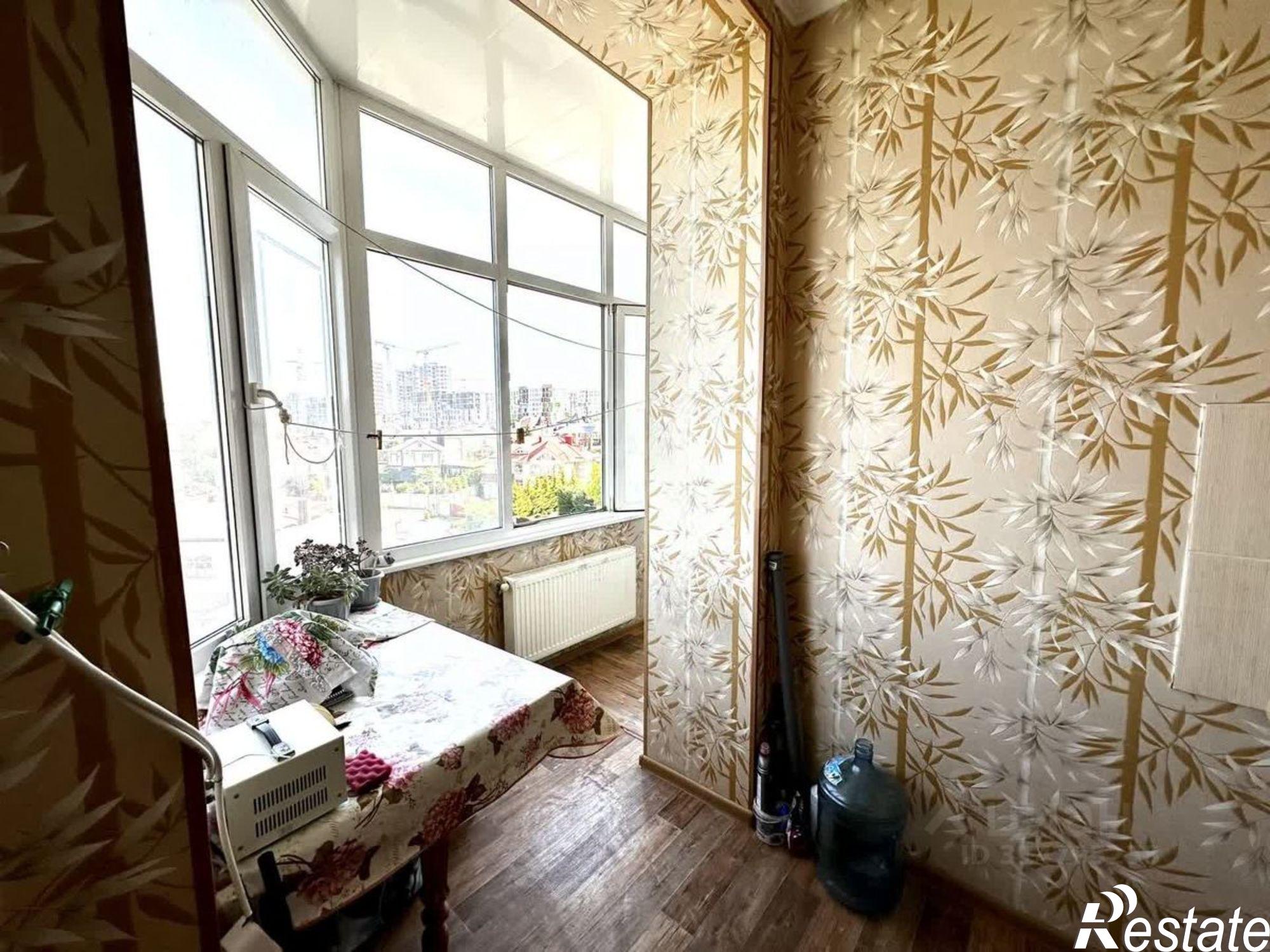 Купить квартиру за 10 000 000 рублей на Ростовская улица, 17