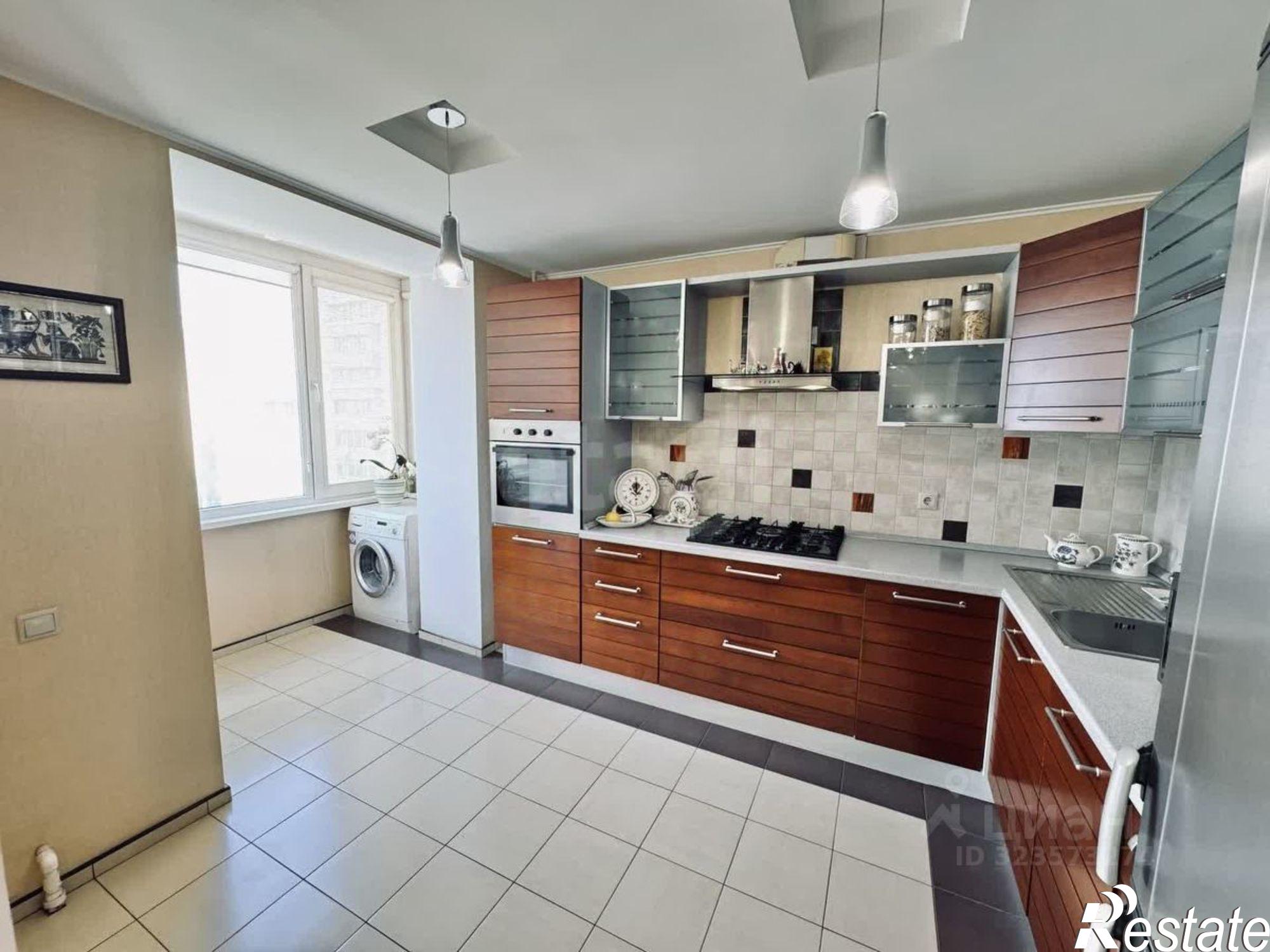 Купить квартиру за 13 000 000 рублей на улица Лексина, 12