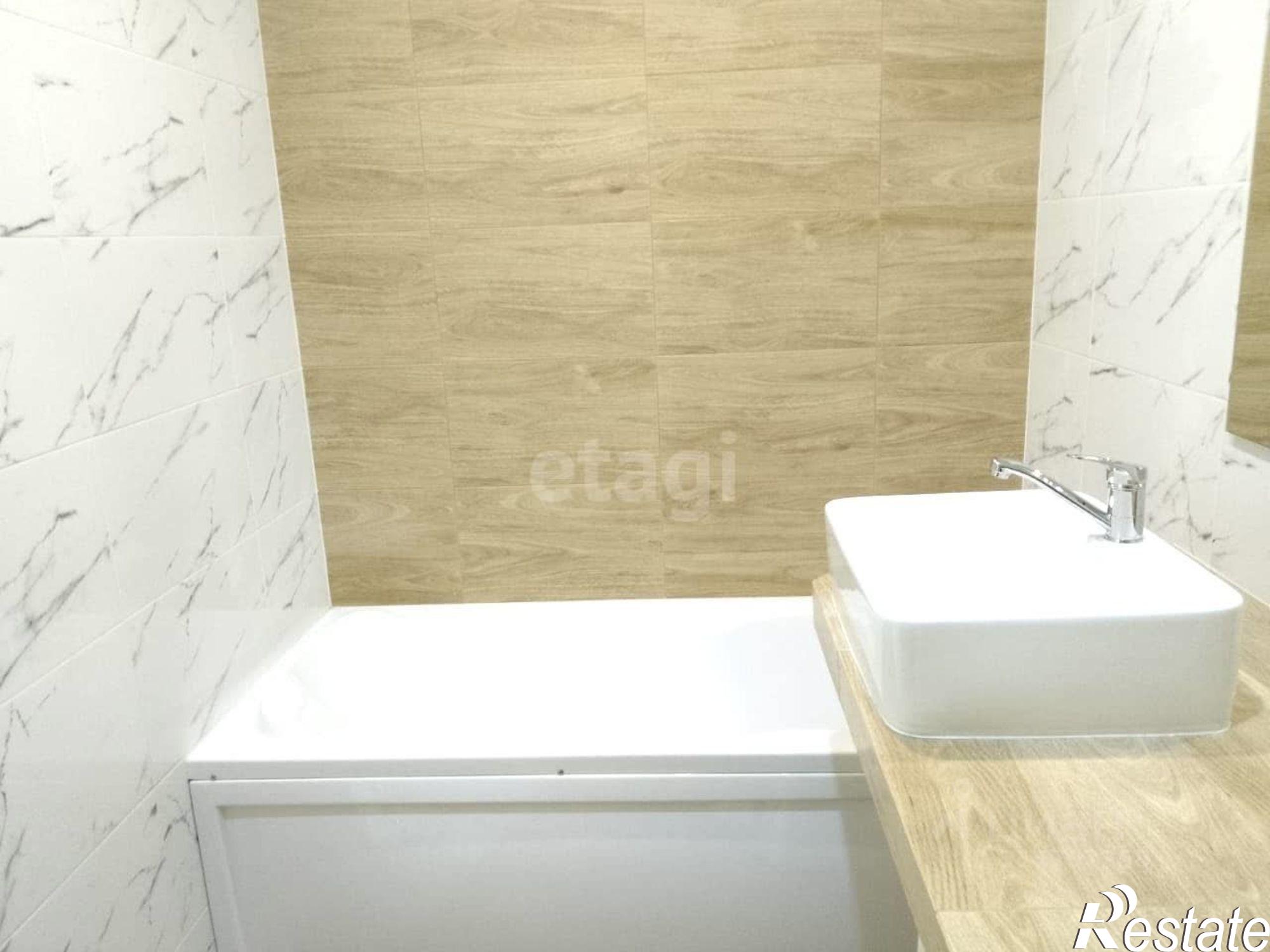 Купить квартиру за 9 000 000 рублей на Мраморный пер, 19