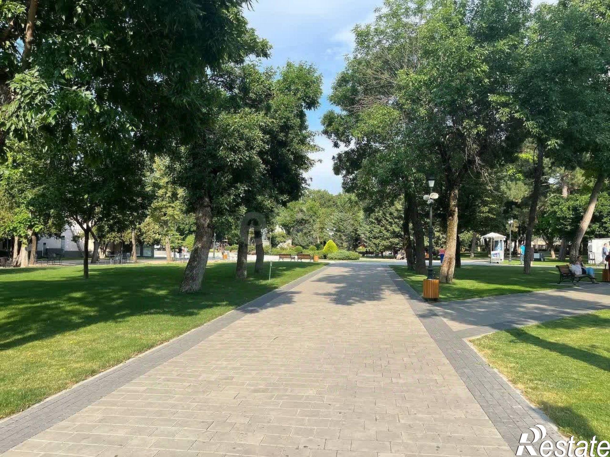 Купить квартиру за 8 250 000 рублей на улица Крылова, 128/28