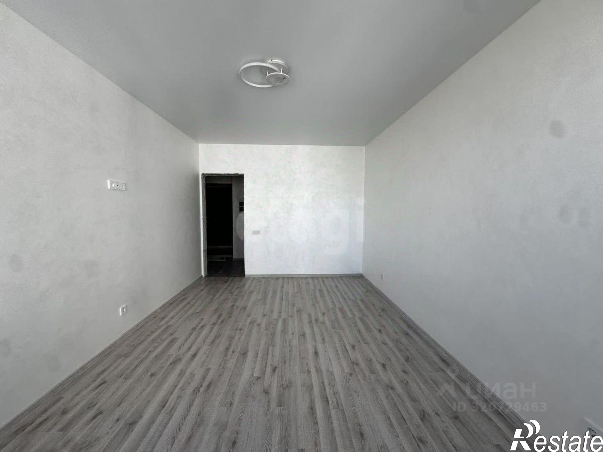 Купить квартиру за 7 300 000 рублей на проспект Александра Суворова, 101