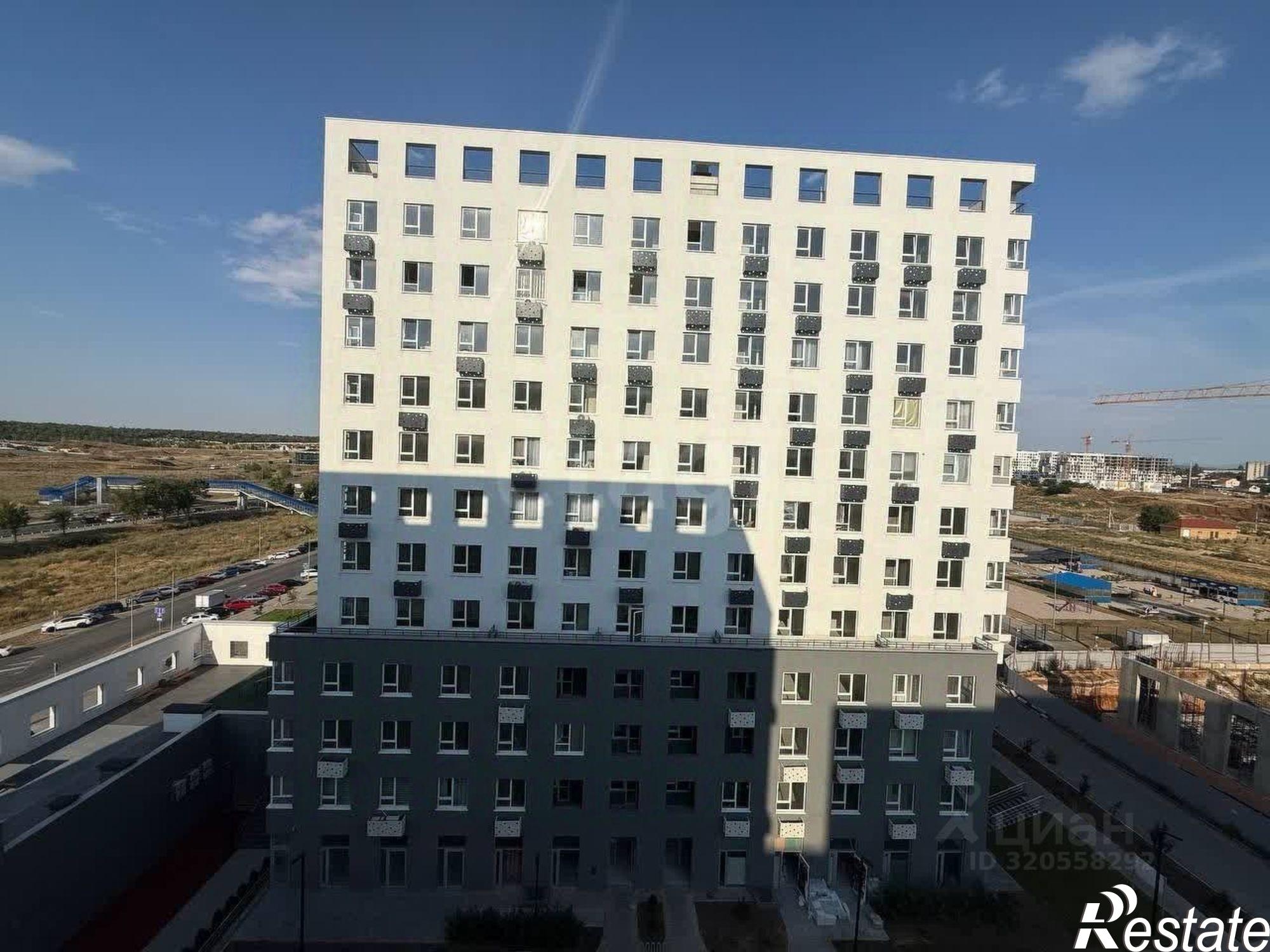 Купить квартиру за 8 700 000 рублей на проспект Александра Суворова, 101