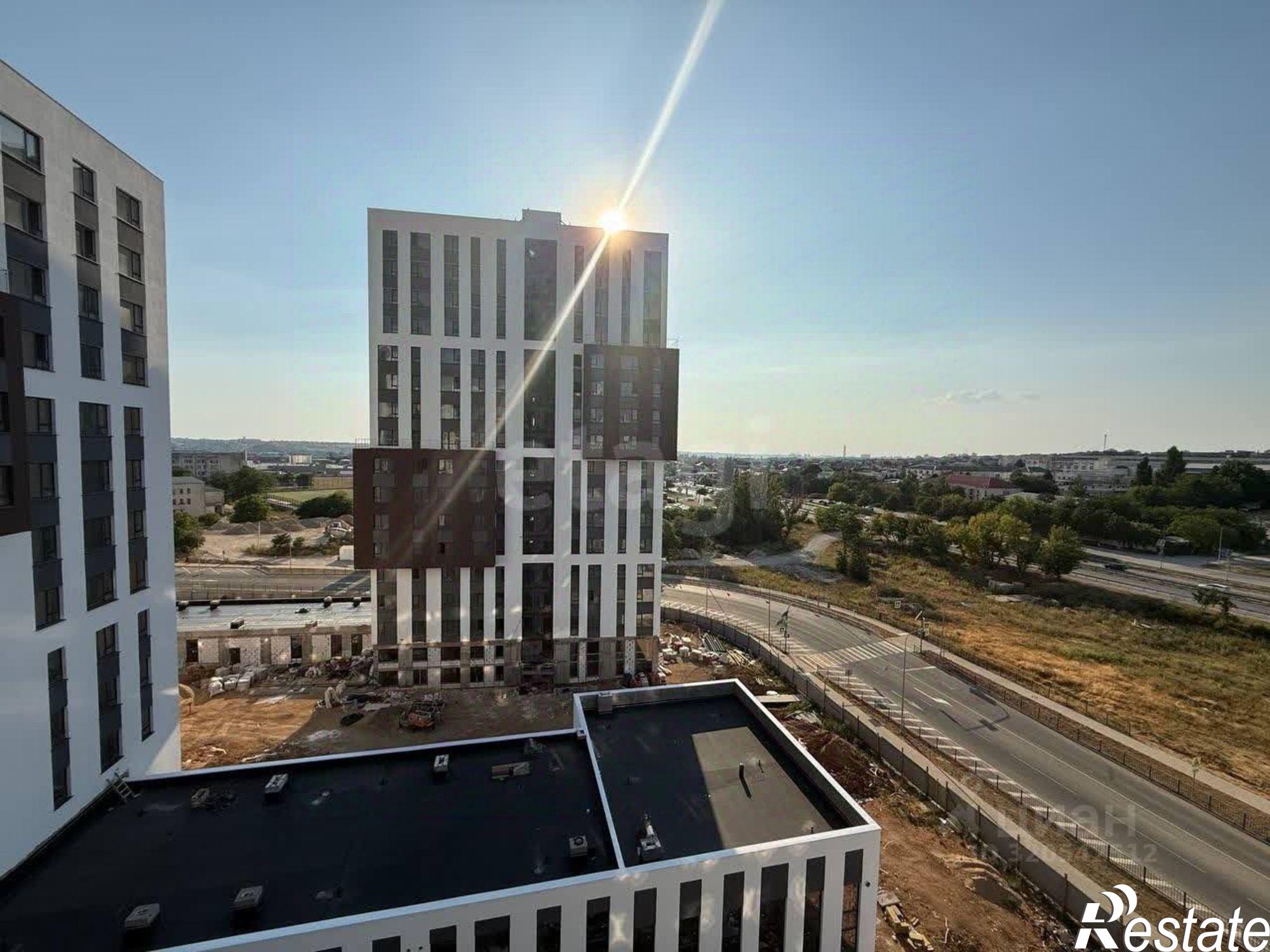 Купить квартиру за 9 500 000 рублей на проспект Александра Суворова, 101