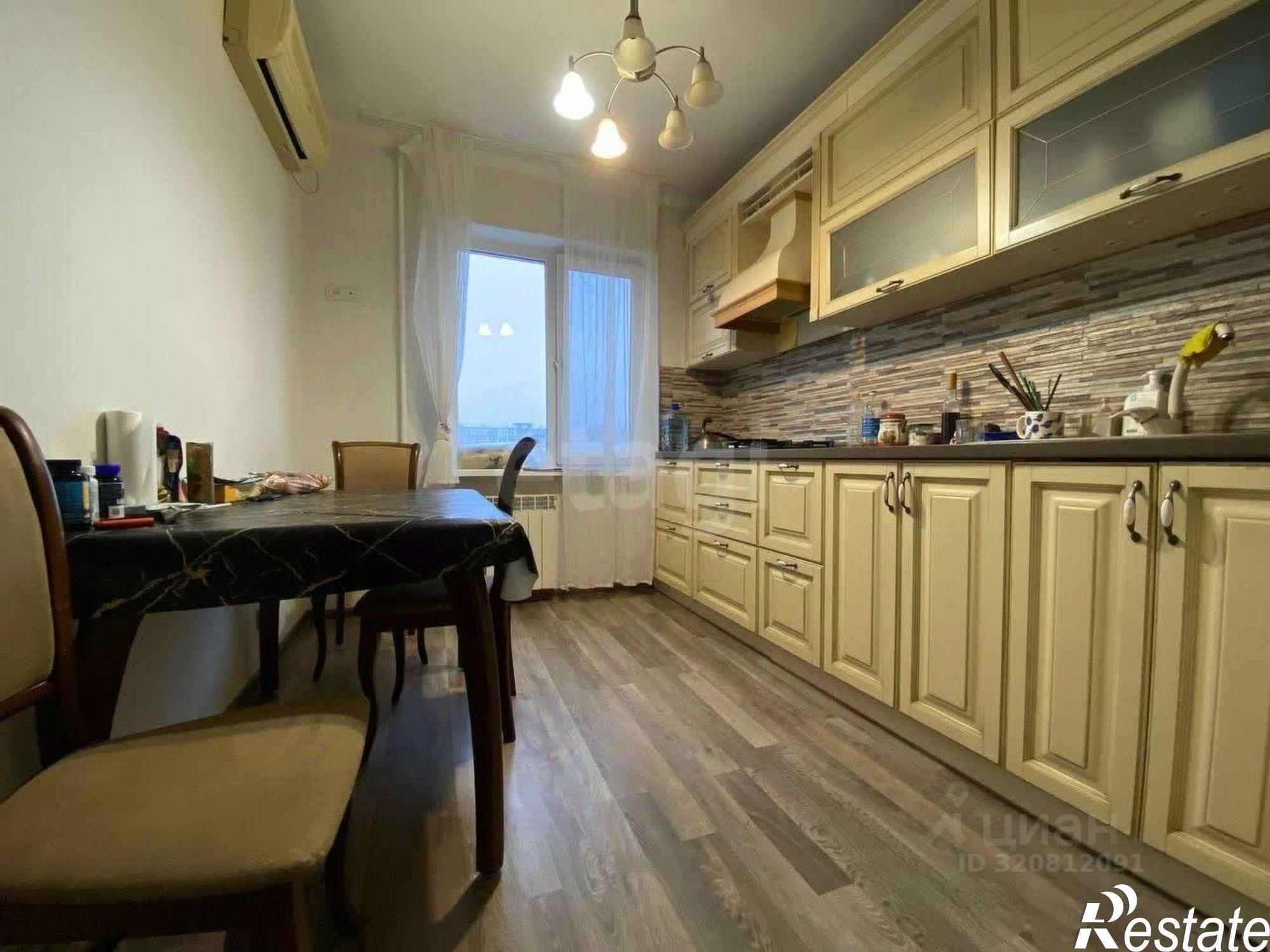 Купить квартиру за 11 000 000 рублей на проспект Победы, 334