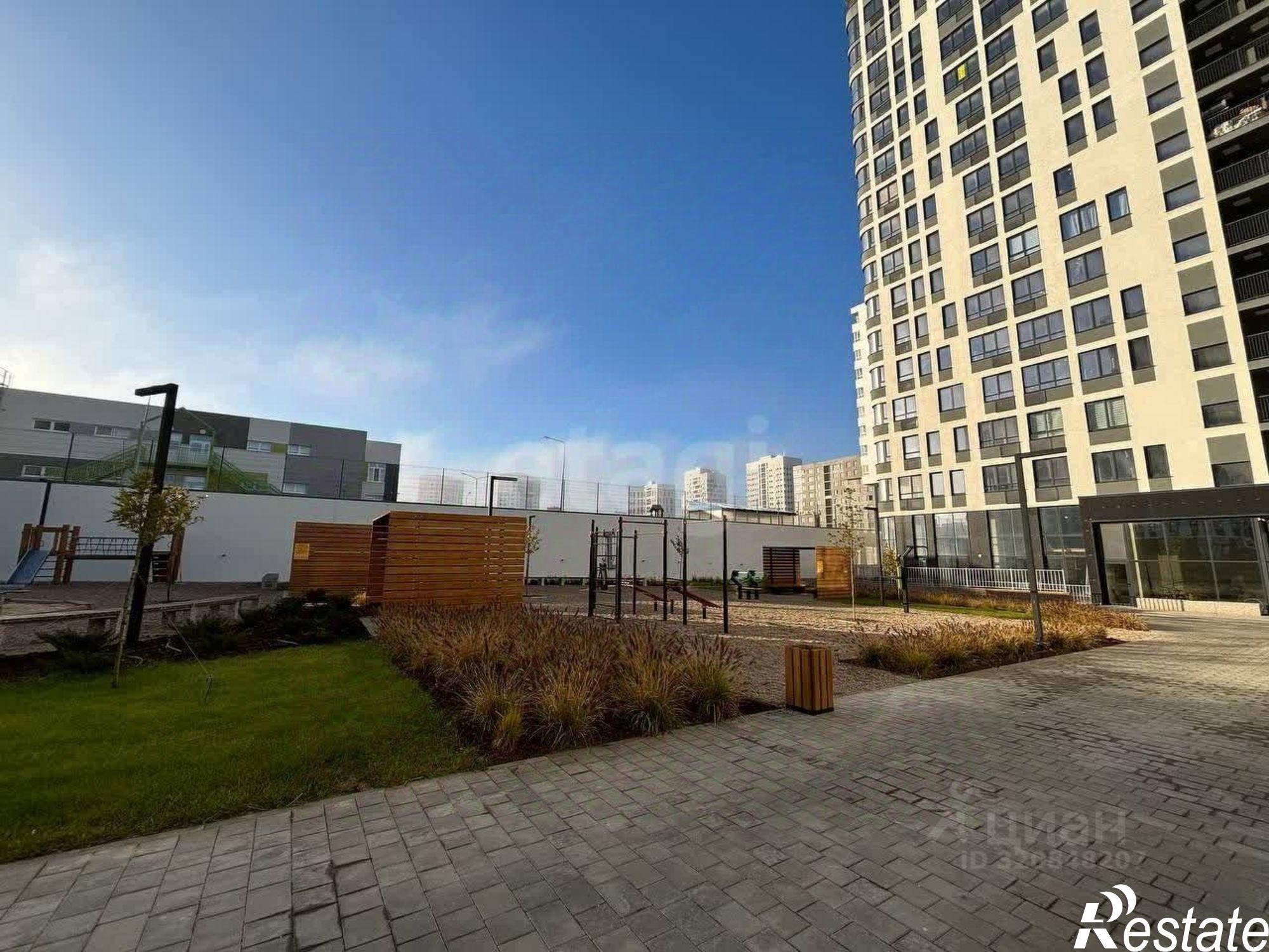 Купить квартиру за 8 500 000 рублей на проспект Александра Суворова, 101