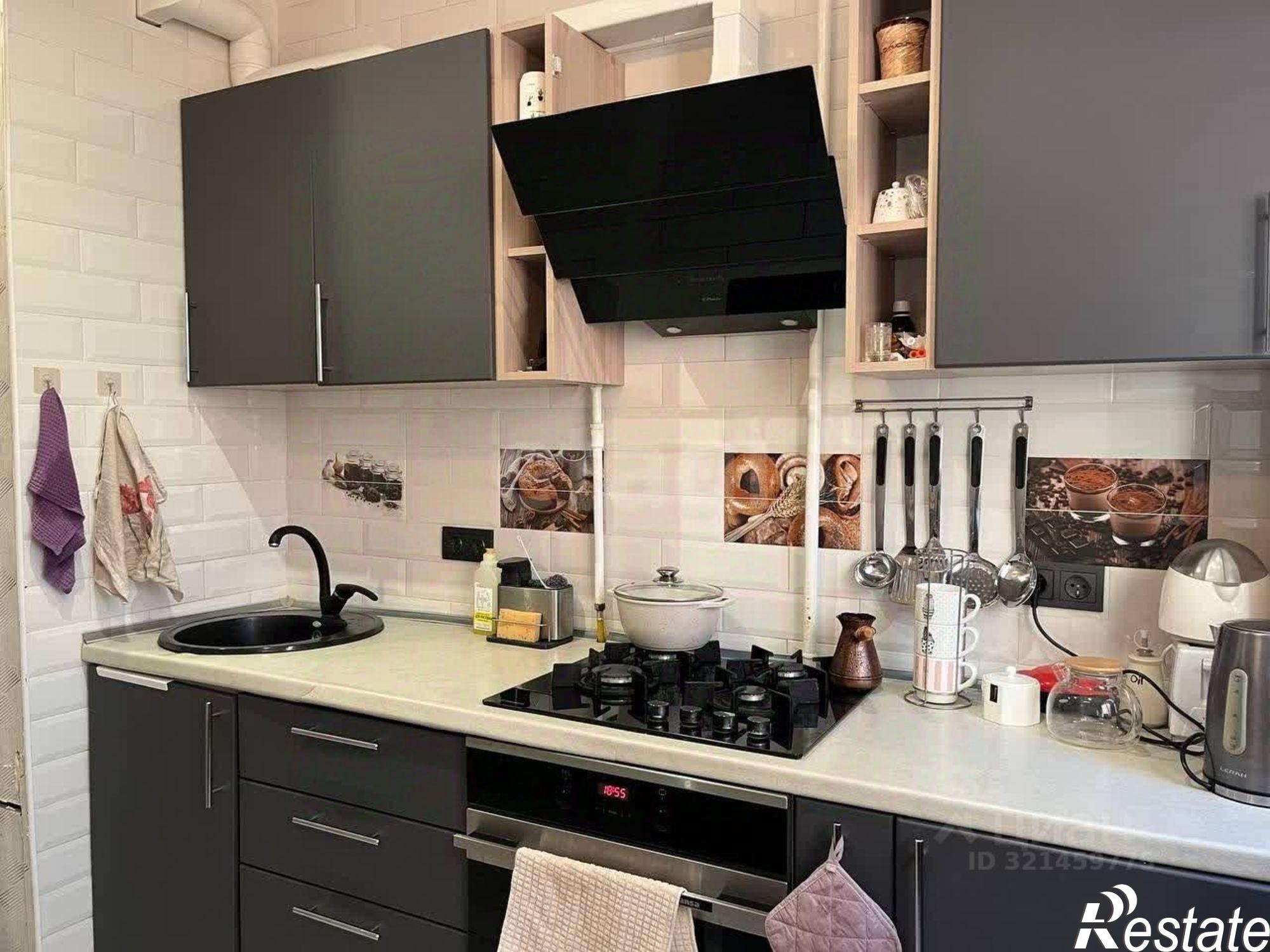 Купить квартиру за 10 500 000 рублей на улица Бела Куна, 31