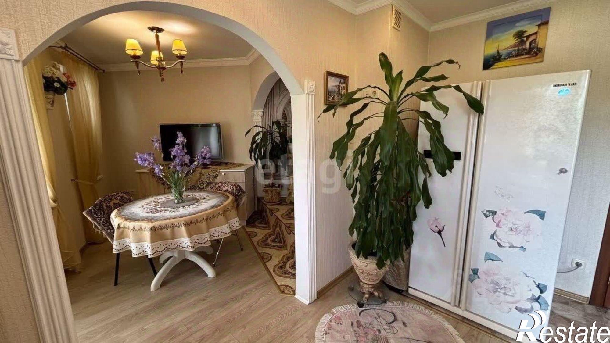 Купить квартиру за 14 500 000 рублей на проспект Победы, 334