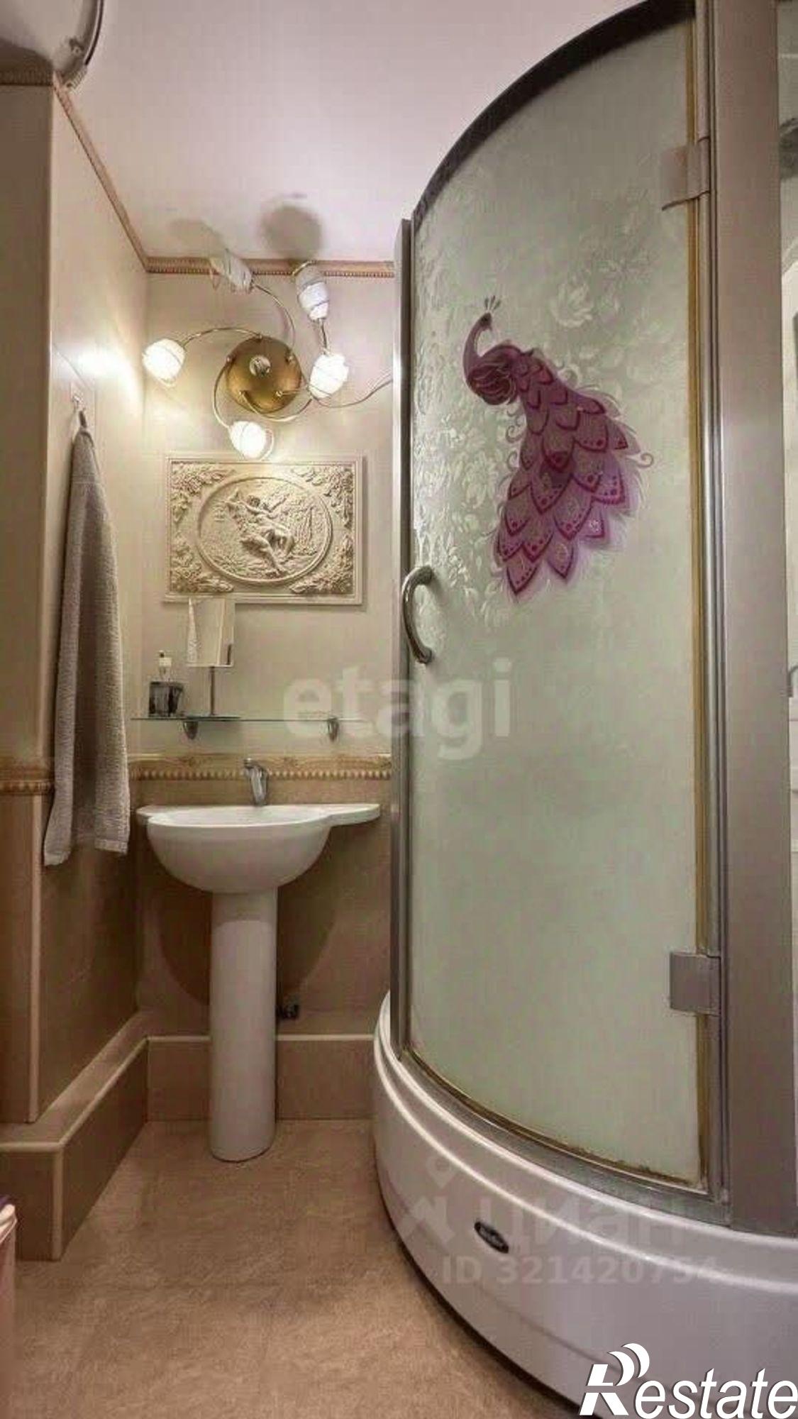 Купить квартиру за 14 500 000 рублей на проспект Победы, 334