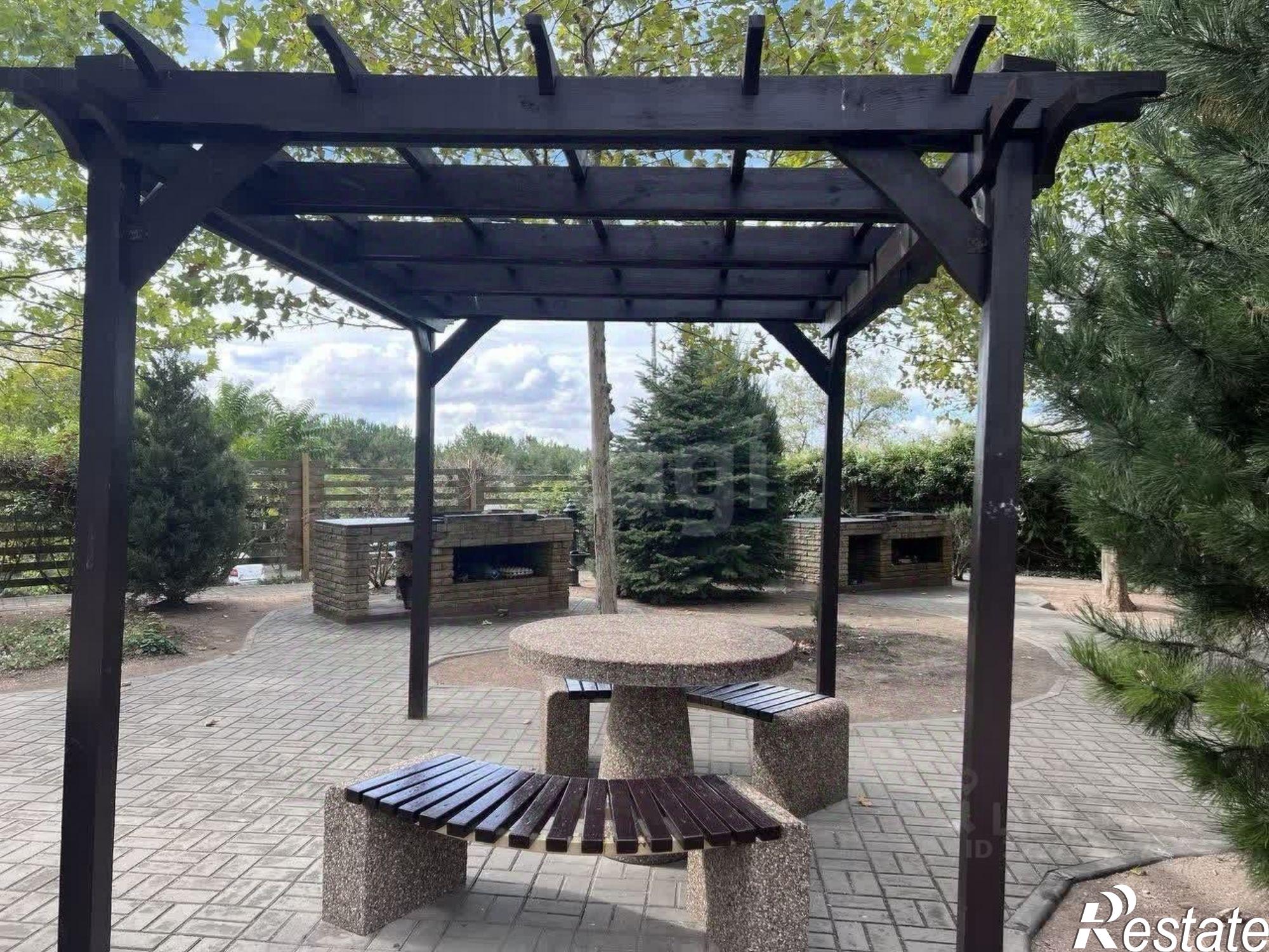 Купить квартиру за 9 200 000 рублей на ул Балаклавская, И66