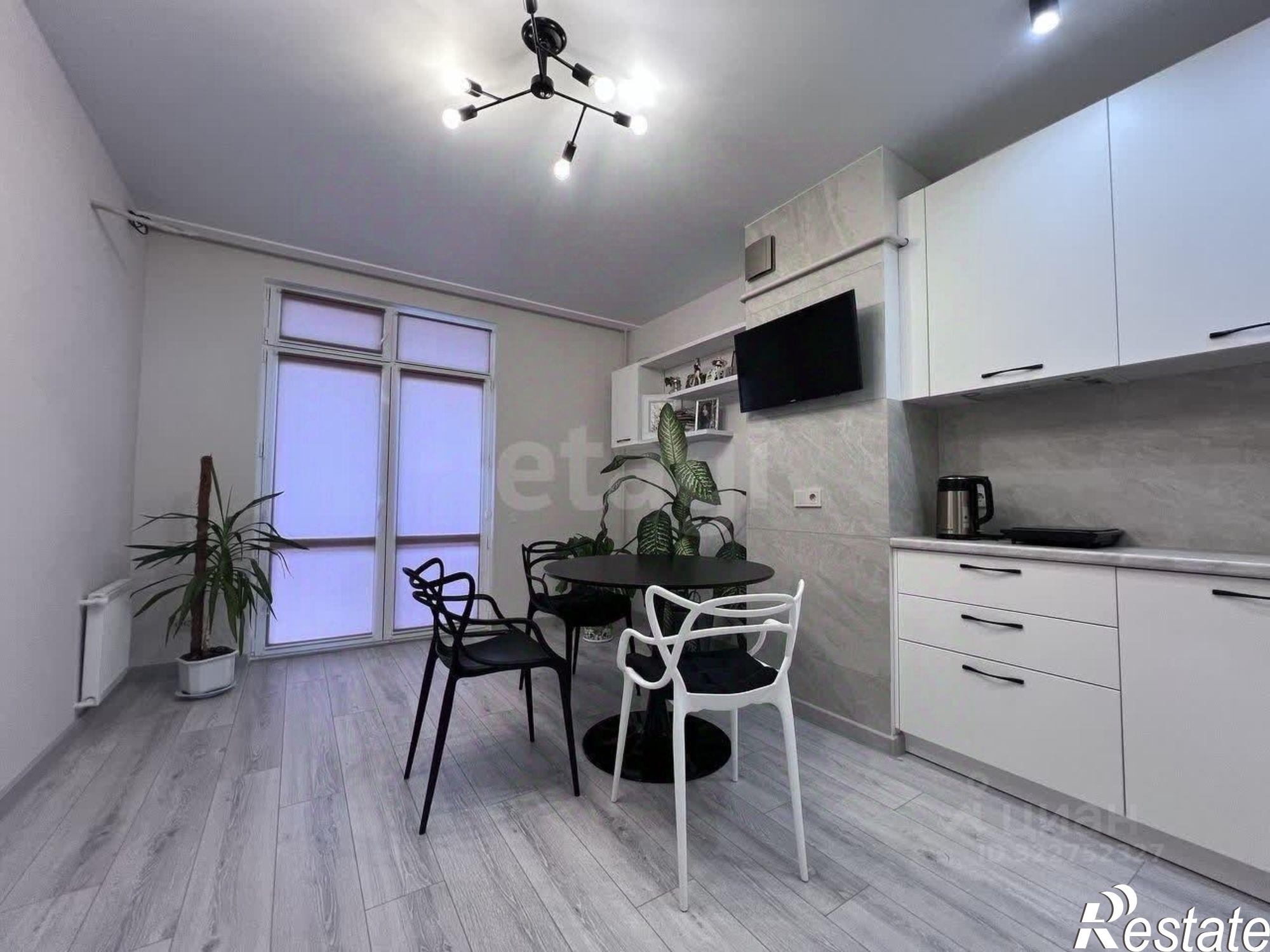 Купить квартиру за 9 200 000 рублей на ул Балаклавская, И66