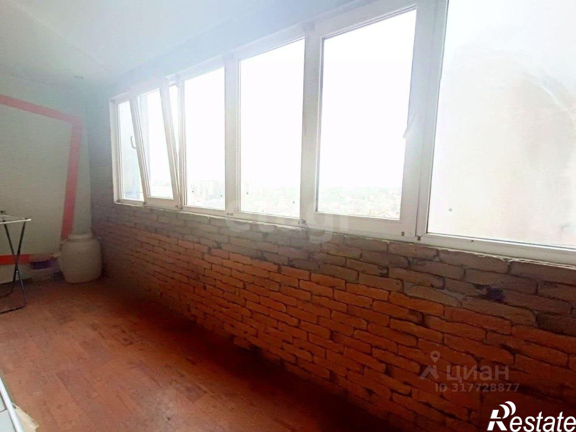 Купить квартиру за 10 000 000 рублей на Залесская улица, 101