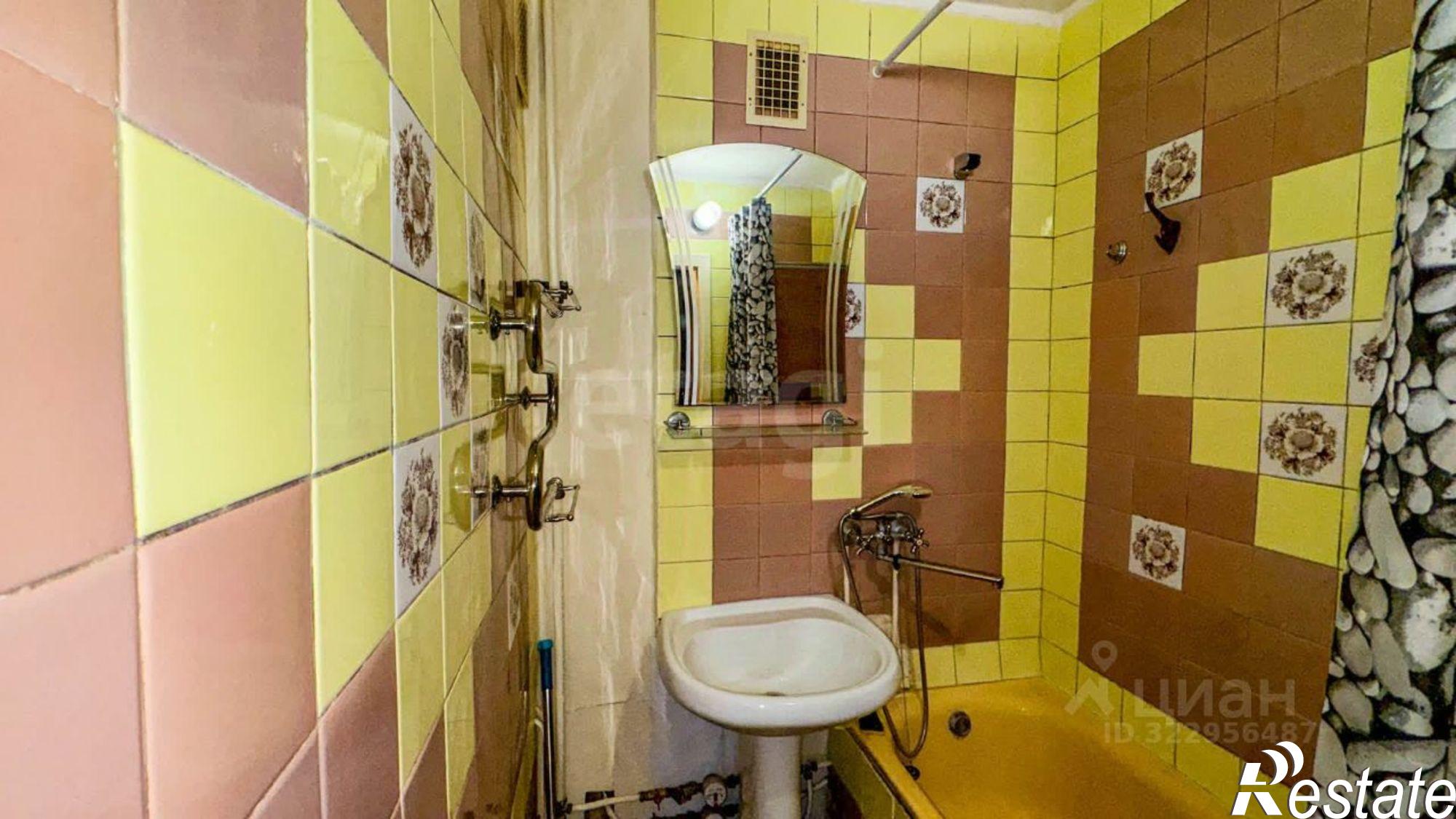 Купить квартиру за 11 000 000 рублей на улица Тренёва, 9А